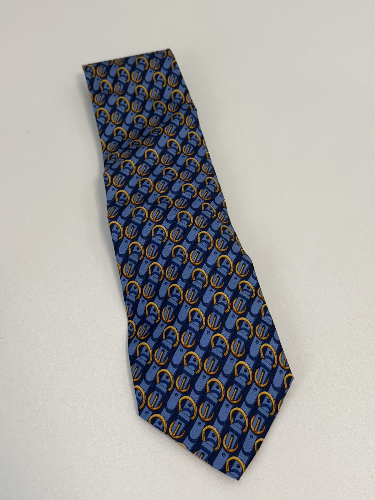 Gucci Rere! Vintage Gucci Tie Size ONE SIZE - 9 Thumbnail