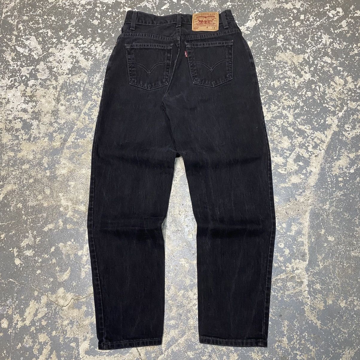 Japanese Brand × Levi's × Vintage Vintage Levi’s 550 Relaxed Fit Black Denim Jeans 90s Size US 27 - 1 Thumbnail