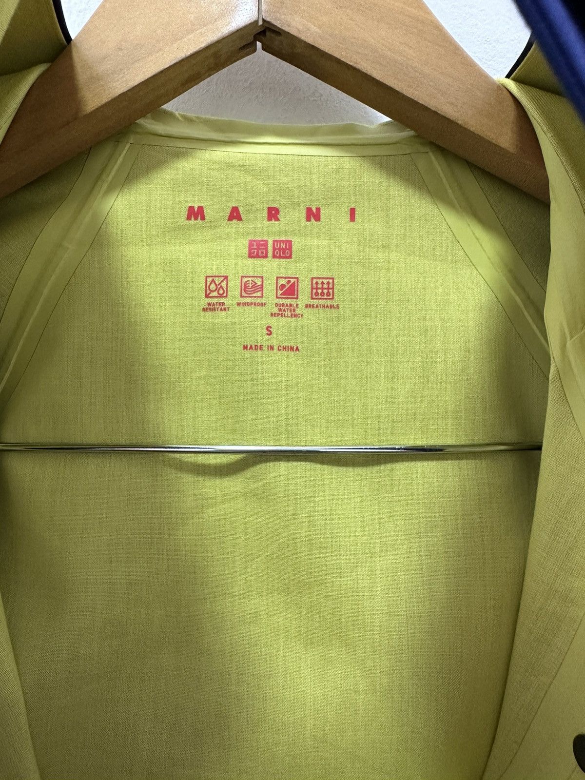 Marni Marni X Uniqlo RainCoat Jacket Design Size US S / EU 44-46 / 1 - 3 Thumbnail