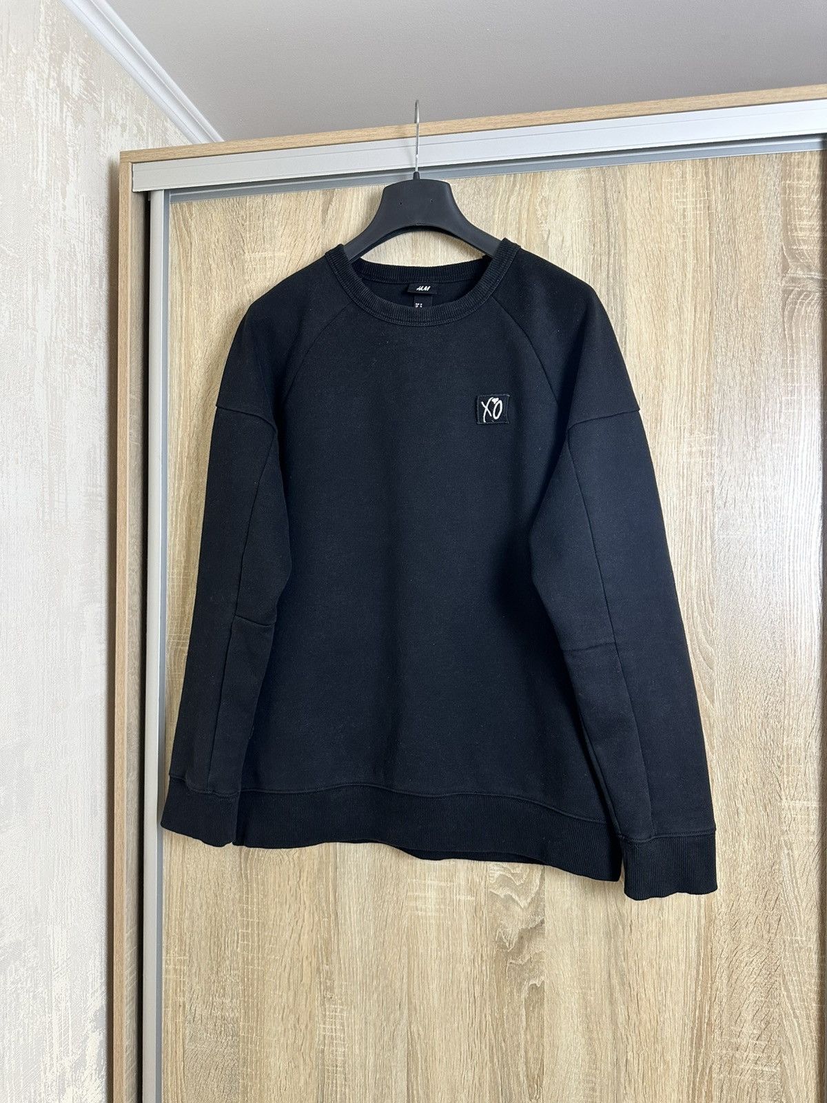H&M × The Weeknd 🔥 Y2K XO x H&M XO Crewneck Sweatshirt Rare Retro Hype Size US M / EU 48-50 / 2 - 2 Thumbnail