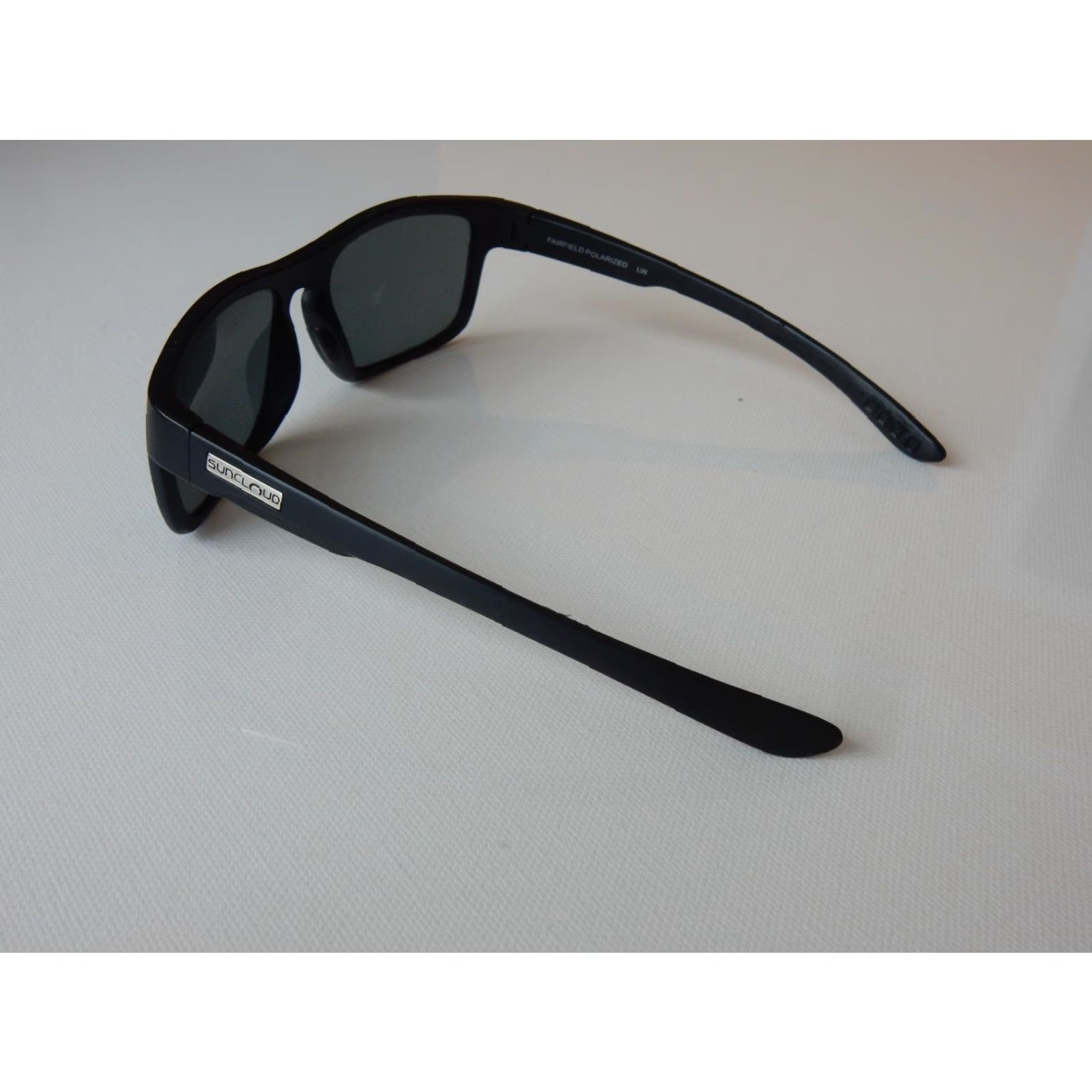 Vintage SUNCLOUD Sunglasses Fairfield LW Polarized Sunglasses Black Frame Men Adult Size One? (size not specified) Size ONE SIZE - 3 Thumbnail