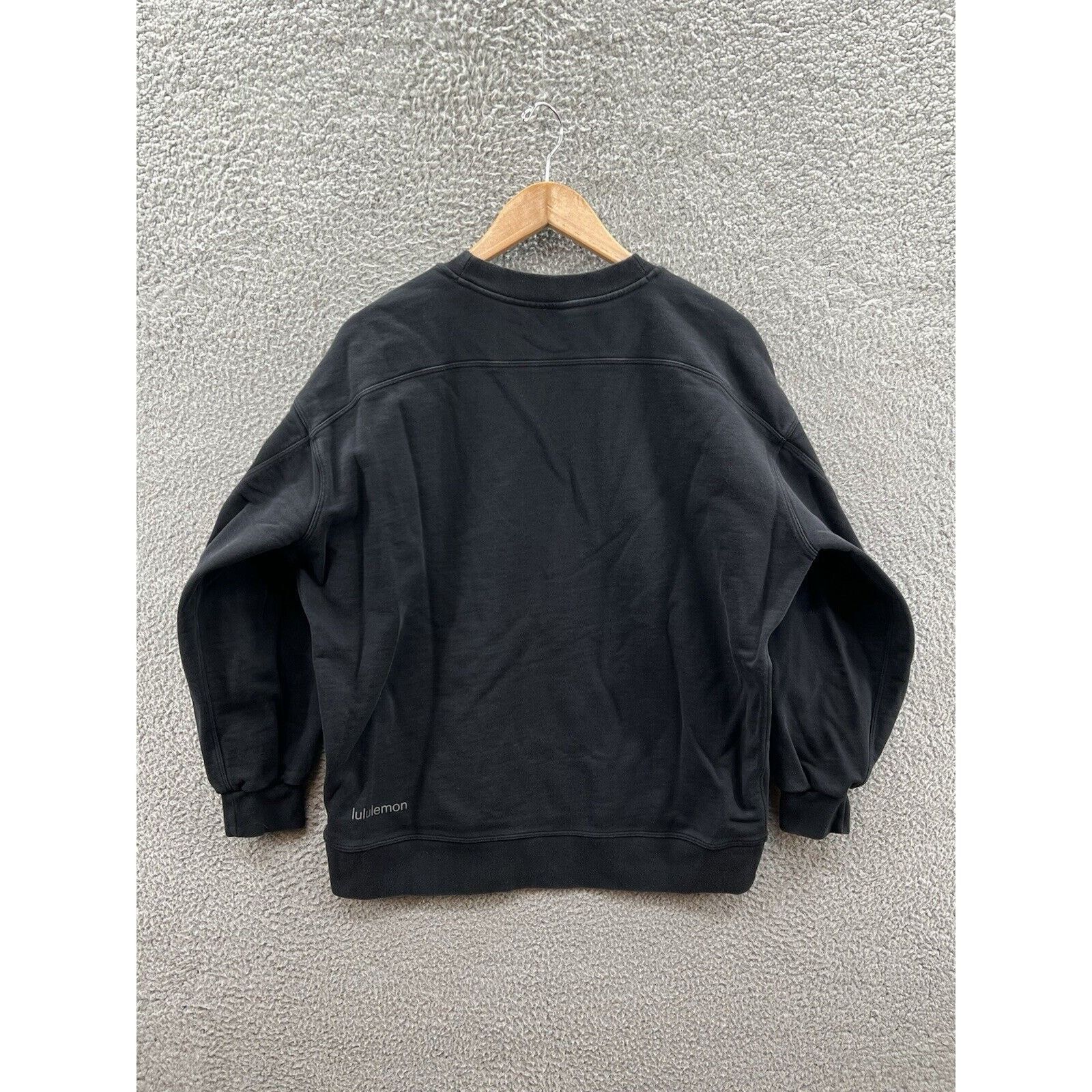 Lululemon Lululemon Size 6 Black Sweatshirt Perfectly Oversized Crew Size M / US 6-8 / IT 42-44 - 2 Thumbnail