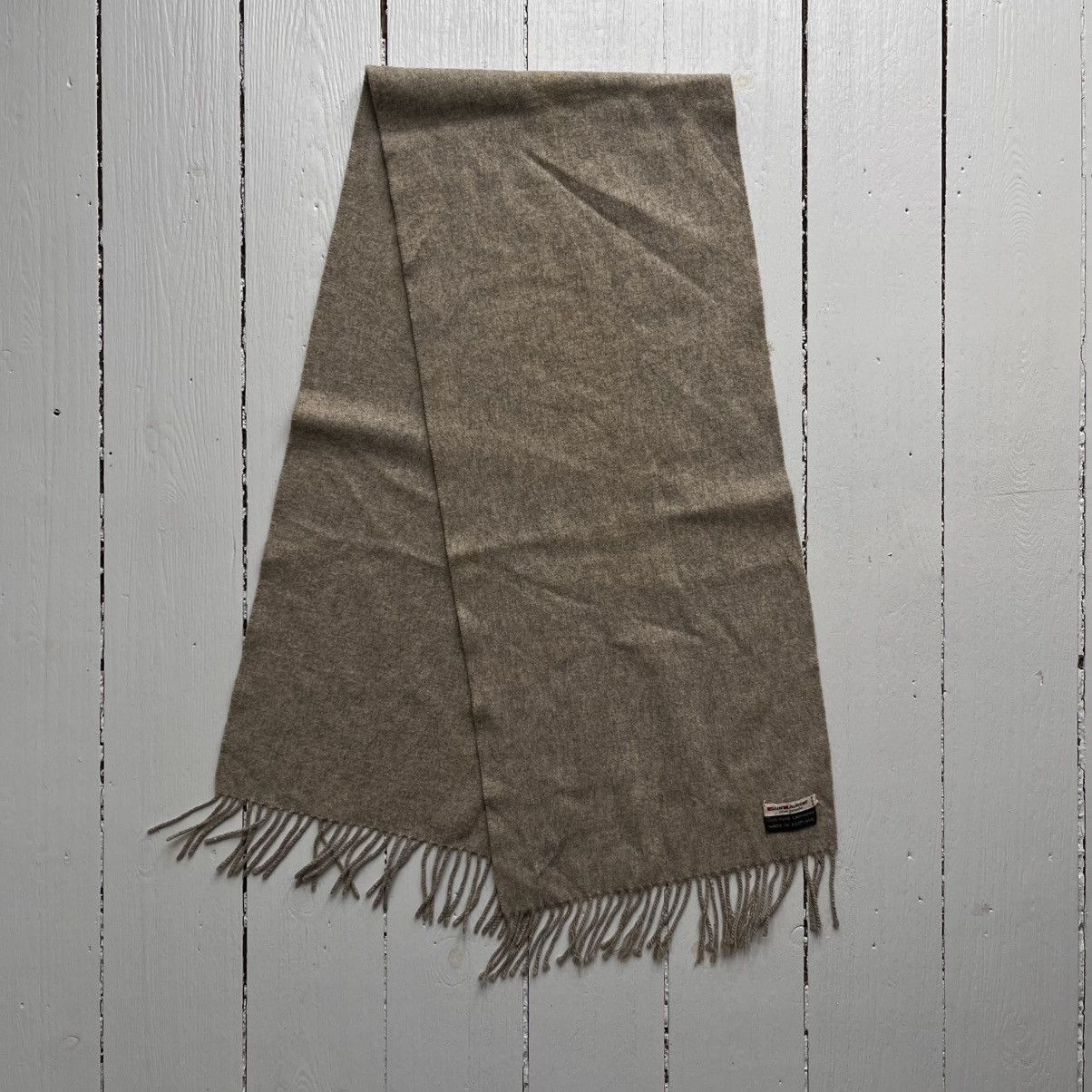 Saint Laurent Paris Yves Saint Laurent Rive Gauche 100% Cashmere Scarf Size ONE SIZE - 3 Thumbnail