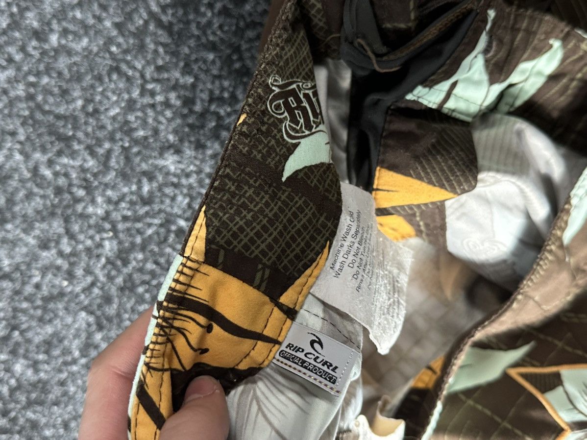 Ripcurl × Vintage 🚨Vintage RIPCURL OVER PRINT Japanese Surf style Shorts Size US 29 - 6 Thumbnail
