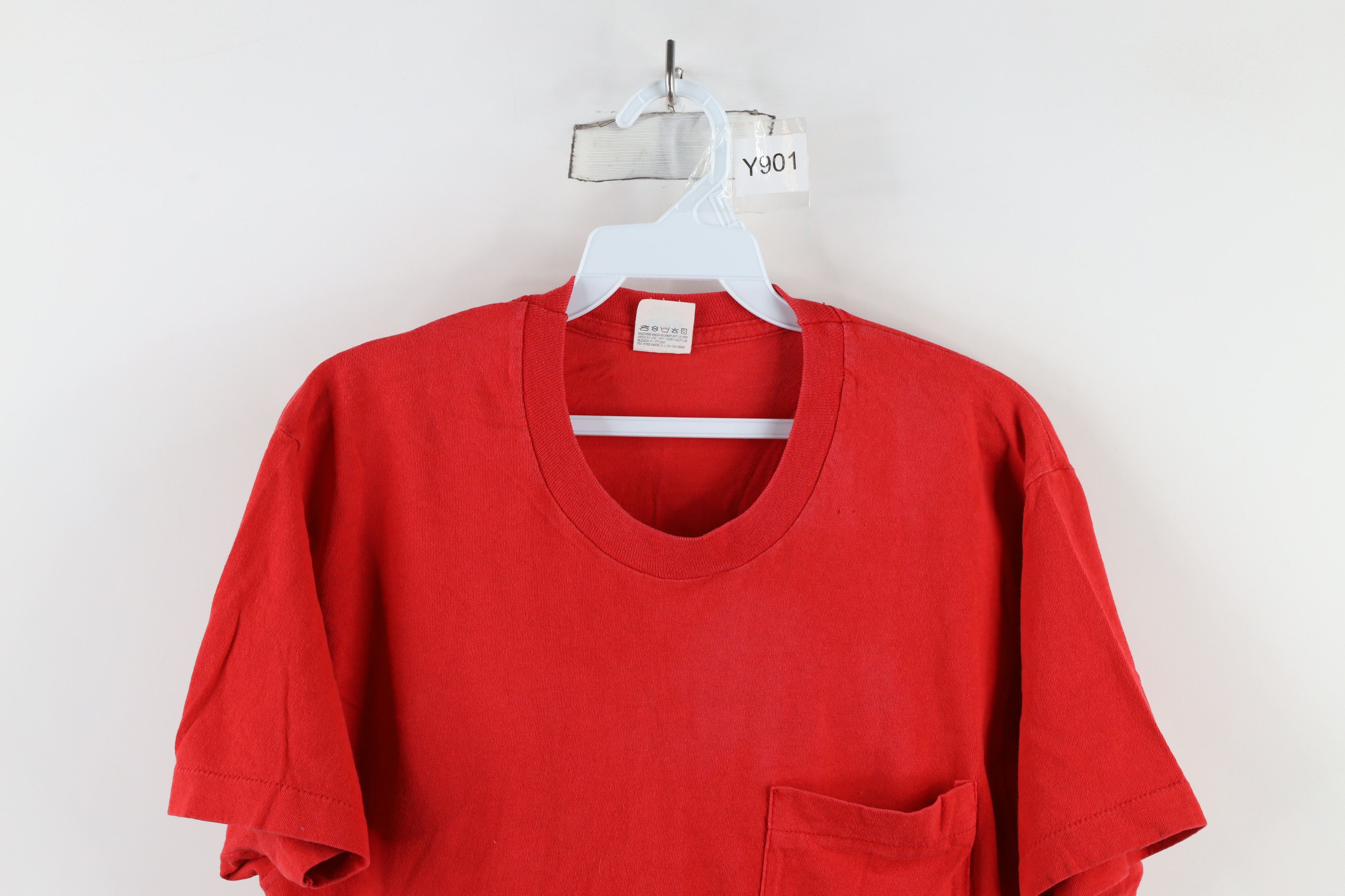 Vintage Vintage 90s Streetwear Blank Cotton Pocket T-Shirt Red USA Size US L / EU 52-54 / 3 - 2 Thumbnail
