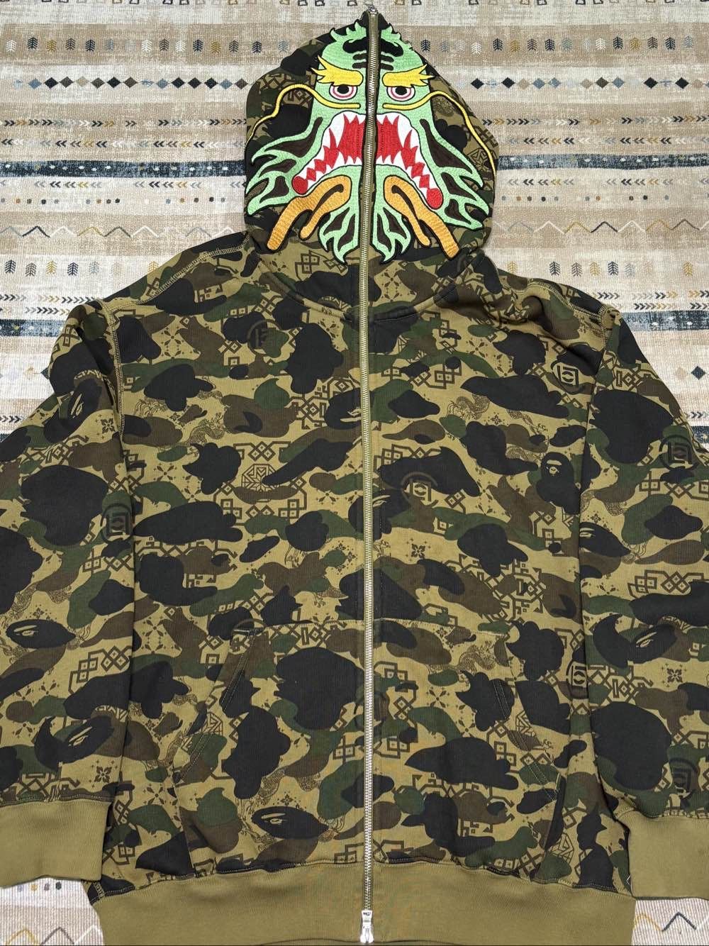 Bape A BATHING APE x CLOT Camo Dragon Full Zip Hoodie XL Size US XL / EU 56 / 4 - 1 Thumbnail