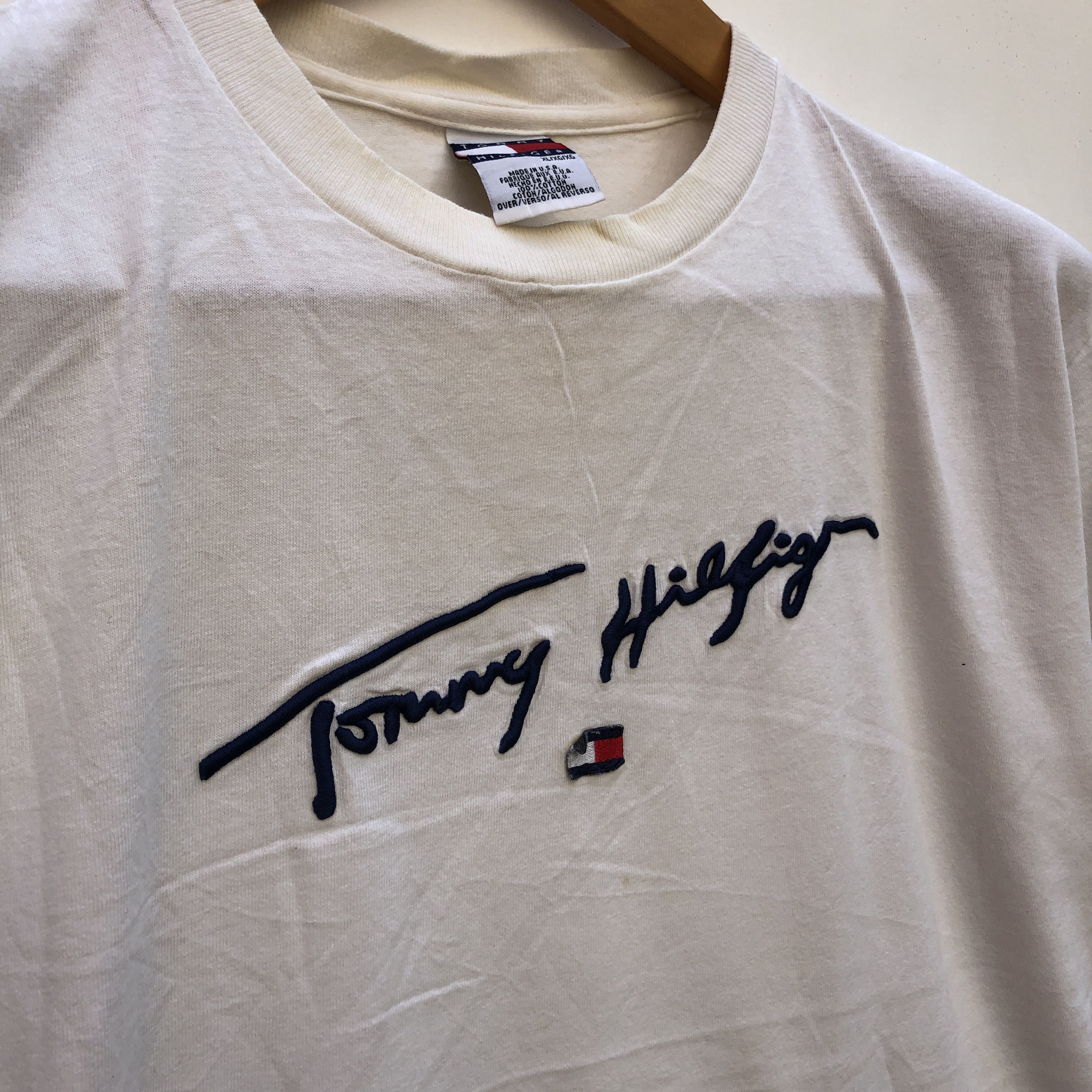Tommy Hilfiger 90s Vintage TOMMY HILFIGER Crew Neck T Shirt #0868-28 Size US M / EU 48-50 / 2 - 2 Thumbnail