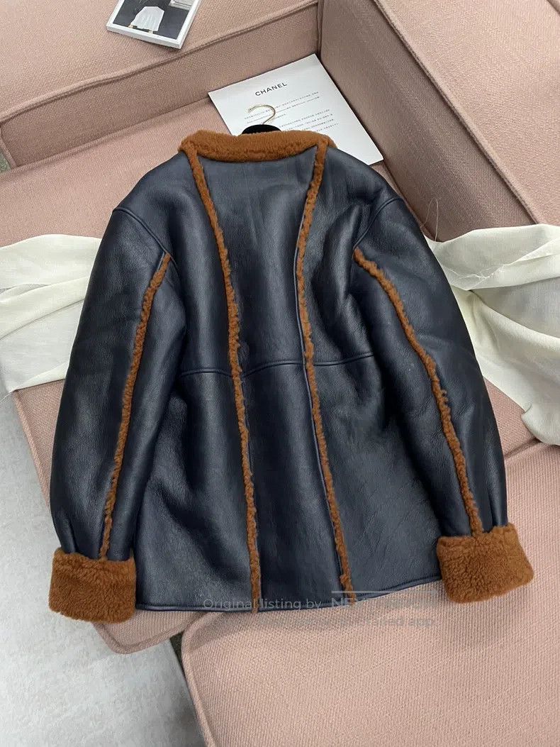 Chanel Chanel Black and brown ox horn buckle fur all-in-one jacke Size XXS / US 00 / IT 34 - 3 Thumbnail