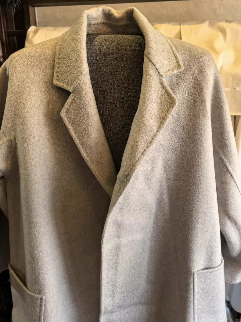 Max Mara Max Mara Labbro Classic Grey Cashmere Coat Size XL / US 12-14 / IT 48-50 - 1 Thumbnail
