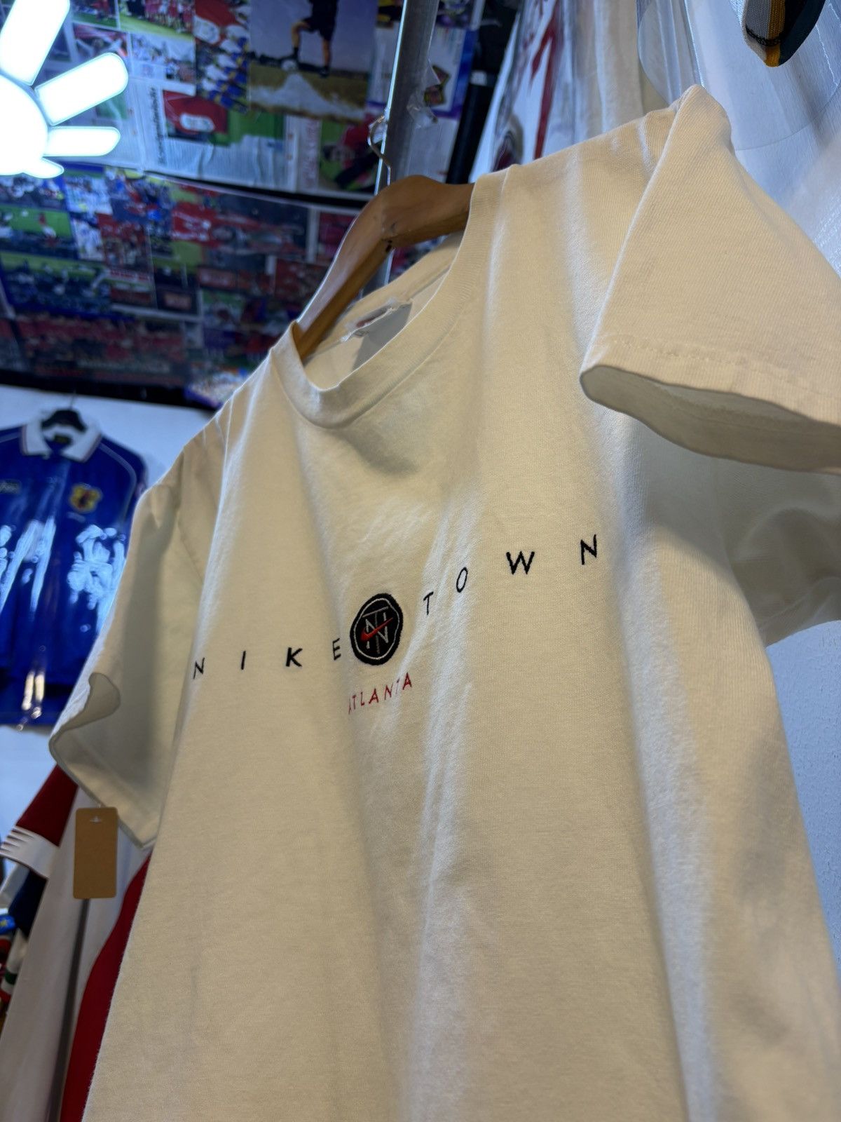 Nike Vintage Nike Town USA T-Shirt Size US S / EU 44-46 / 1 - 2 Thumbnail