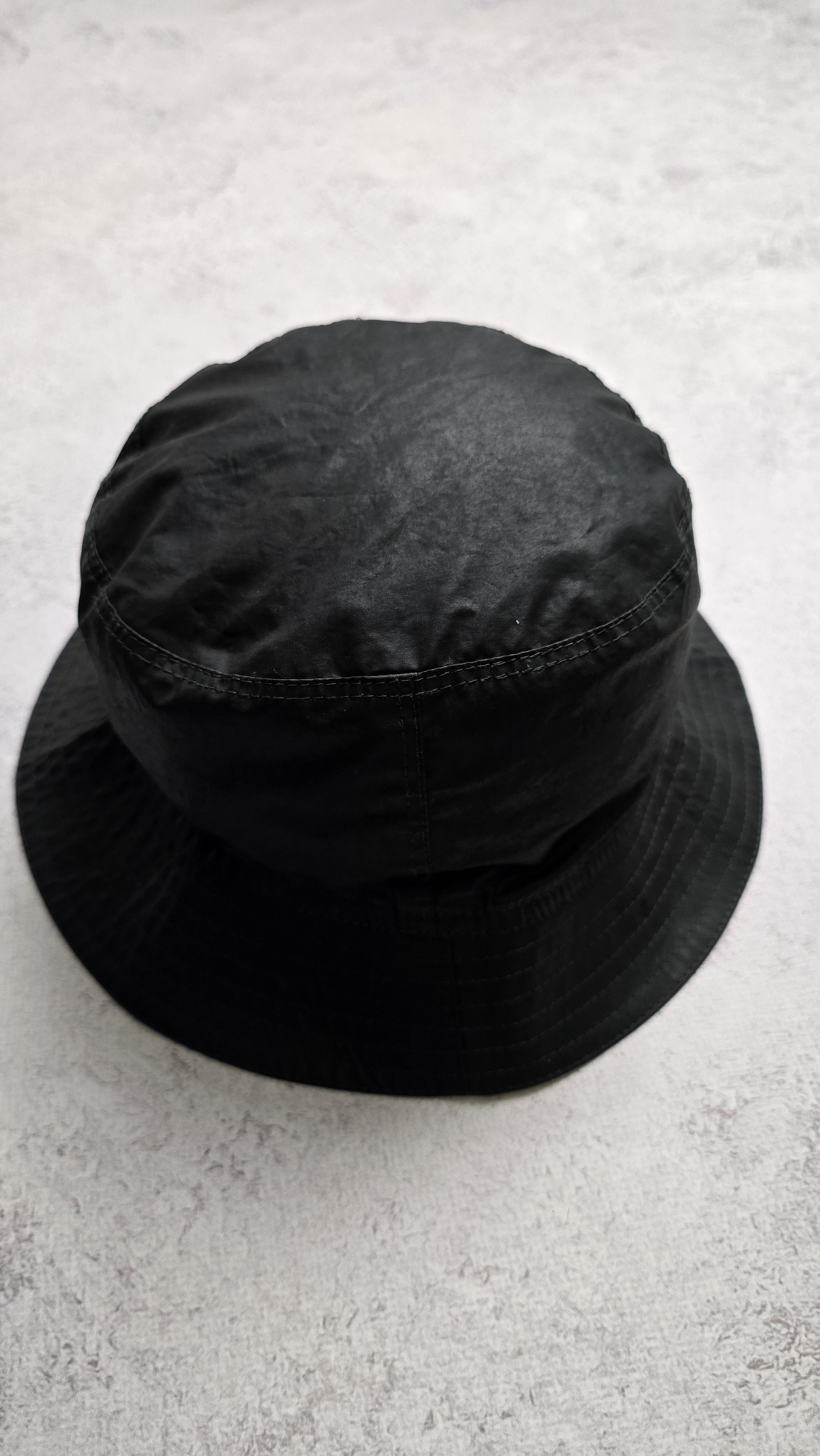 Burberry Burberry Logo Raincap Black Bucket Hat Nova Check Lining Size ONE SIZE - 7 Thumbnail