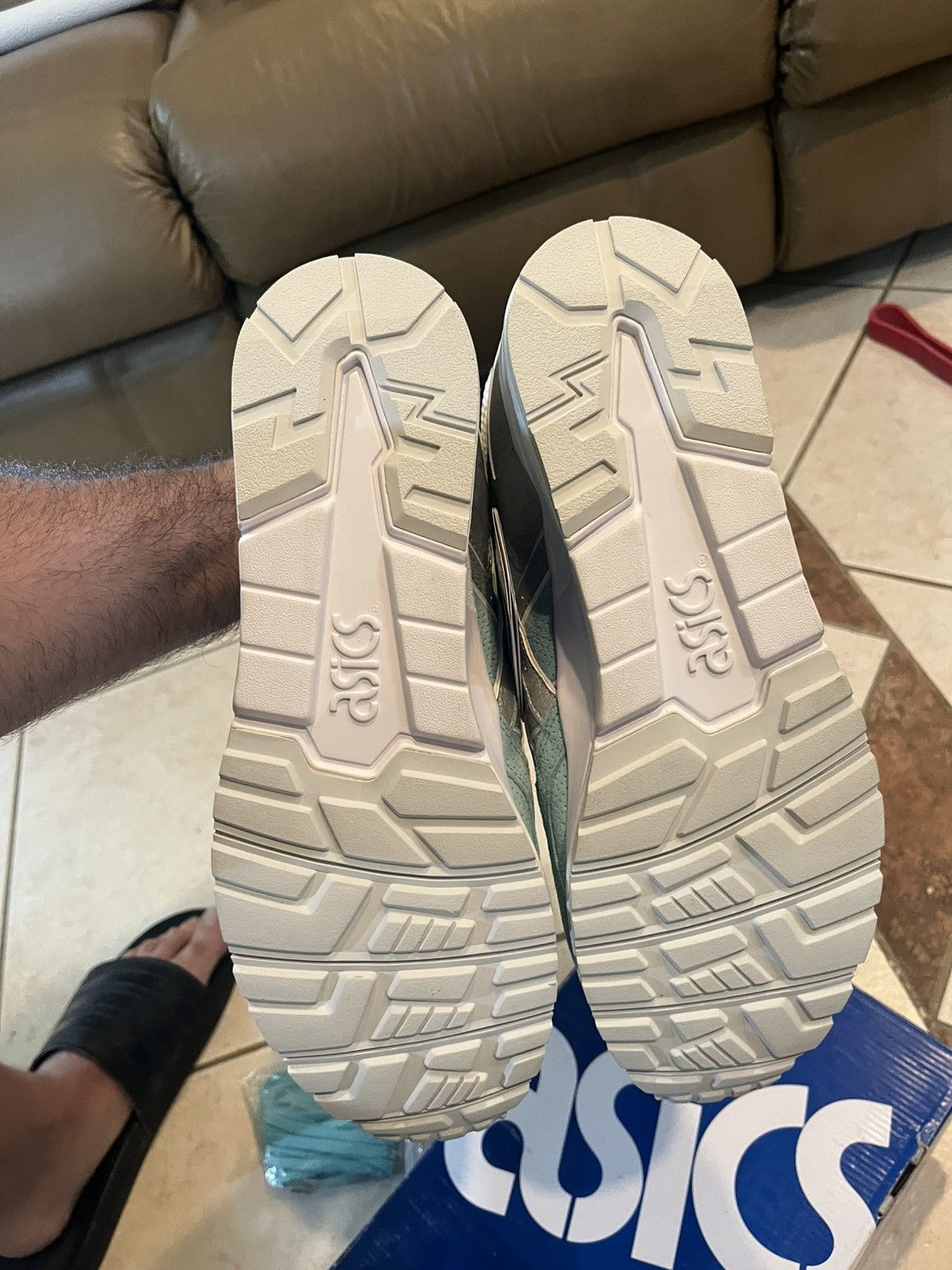 Asics × Kith Kith X Diamond Supply Asics GL5 Size 13 Mens Sneakers BNWT Size US 13 / EU 46 - 6 Thumbnail
