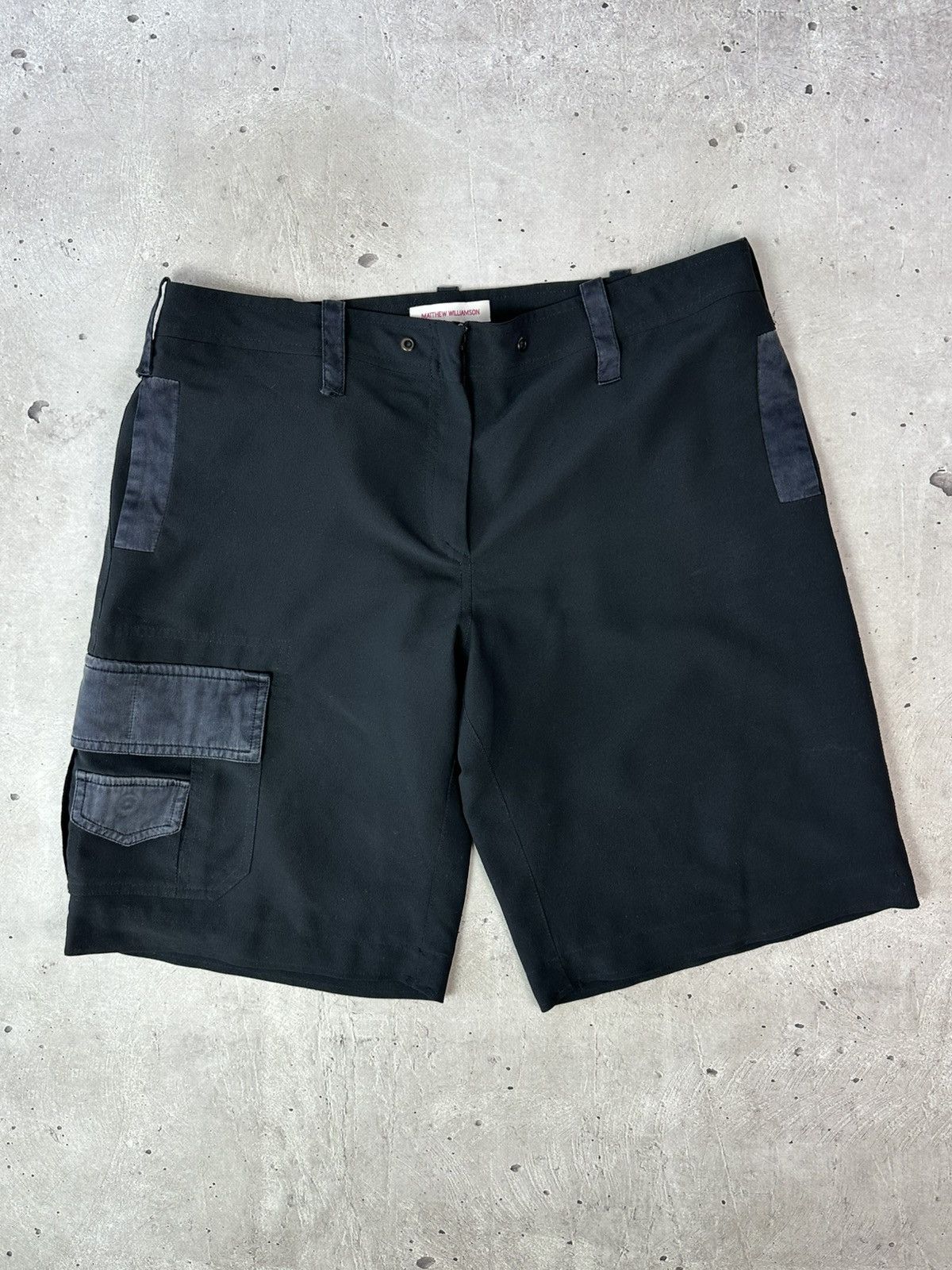 Matthew Williamson Matthew Williamson Black Cargo Silk Details Women’s Shorts Size 28" / US 6 / IT 42 - 1 Thumbnail