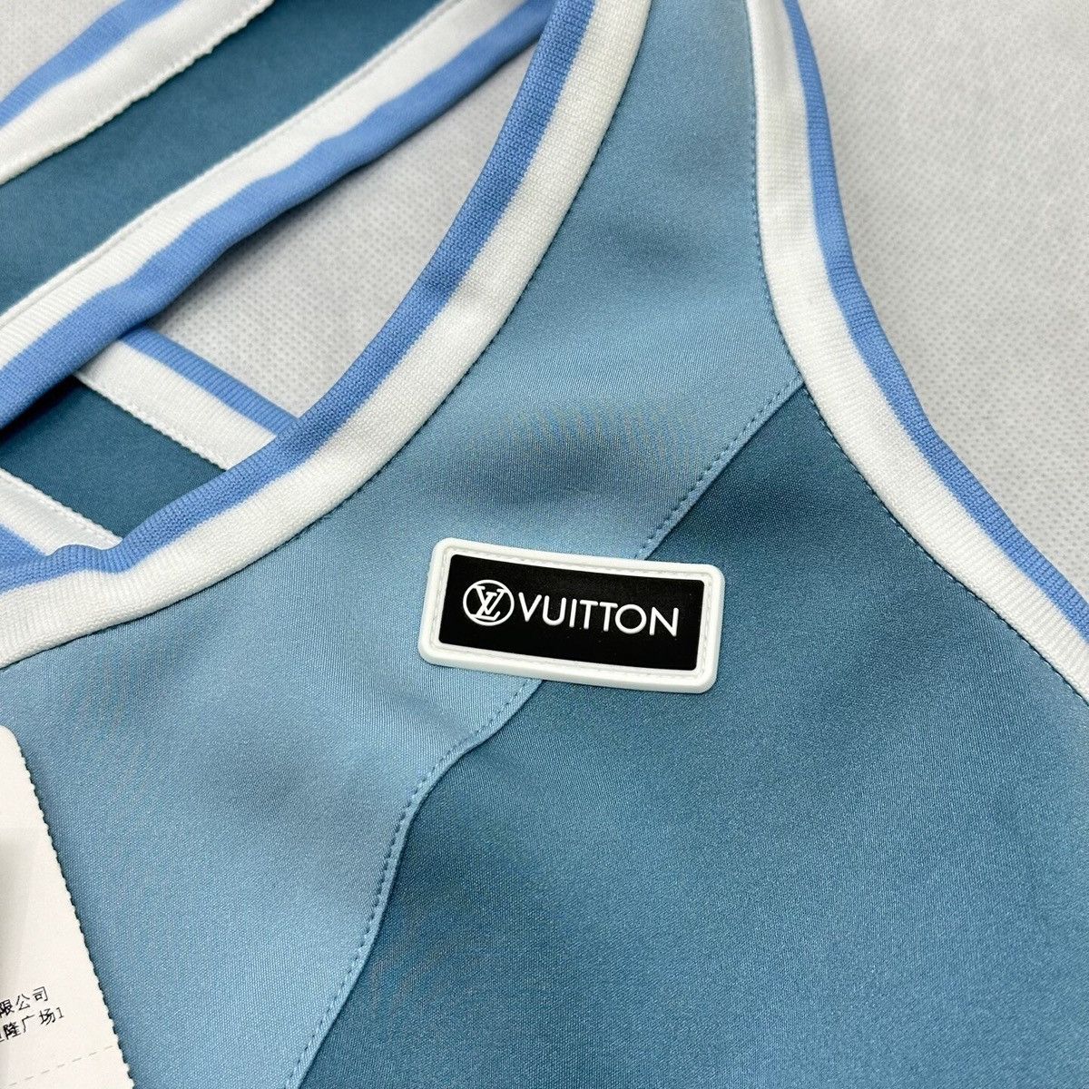 Louis Vuitton Louis Vuitton Blue Logo Monogram Activewear sports bra Size XXS / US 00 / IT 34 - 2 Thumbnail