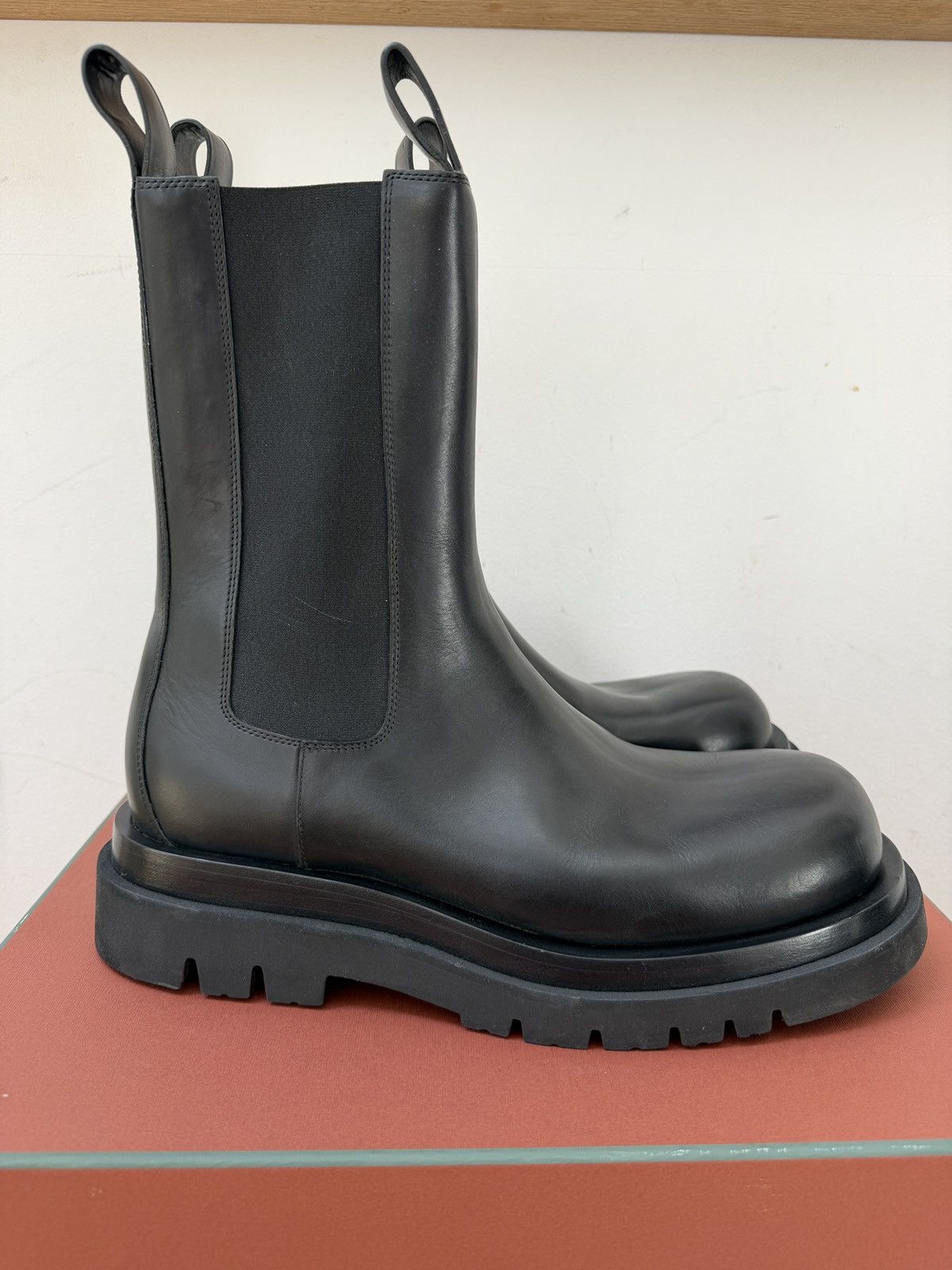 Bottega Veneta Lug Chelsea Boot Size US 13 / EU 46 - 2 Thumbnail