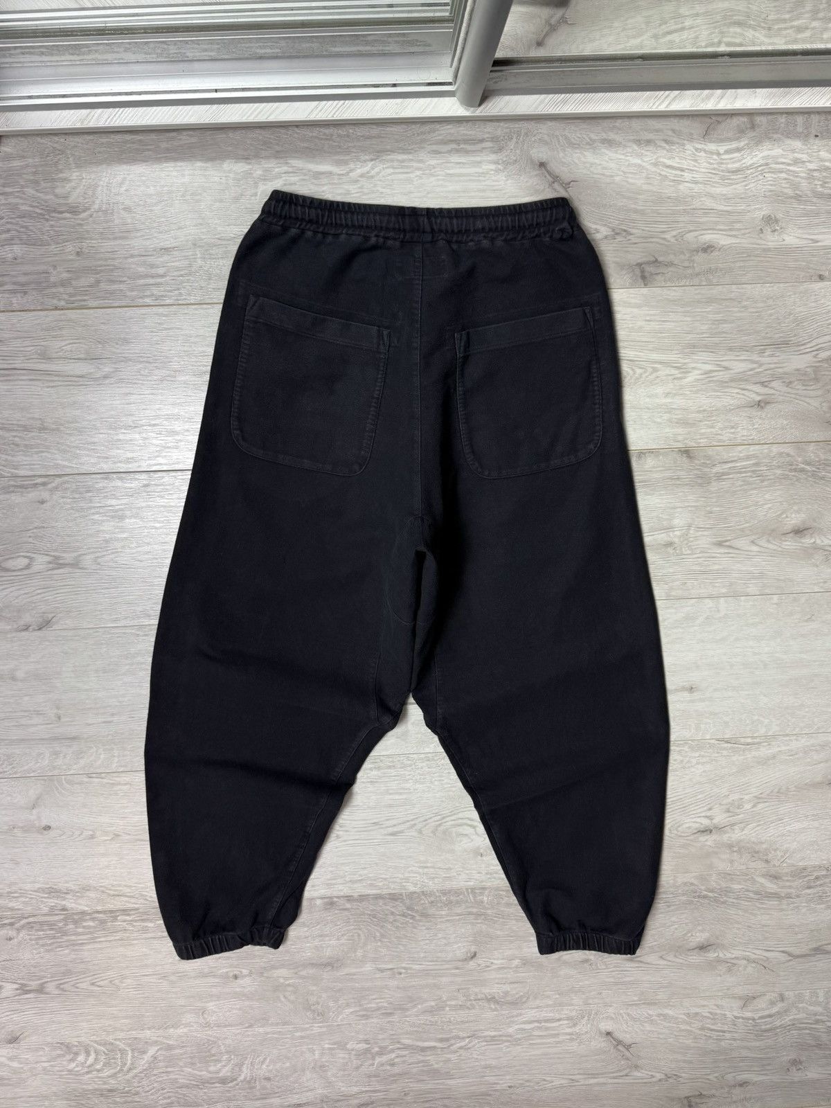 Universal Works Universal Works Oversized Jogger Pants Worn Washed Look Size US 32 / EU 48 - 11 Thumbnail
