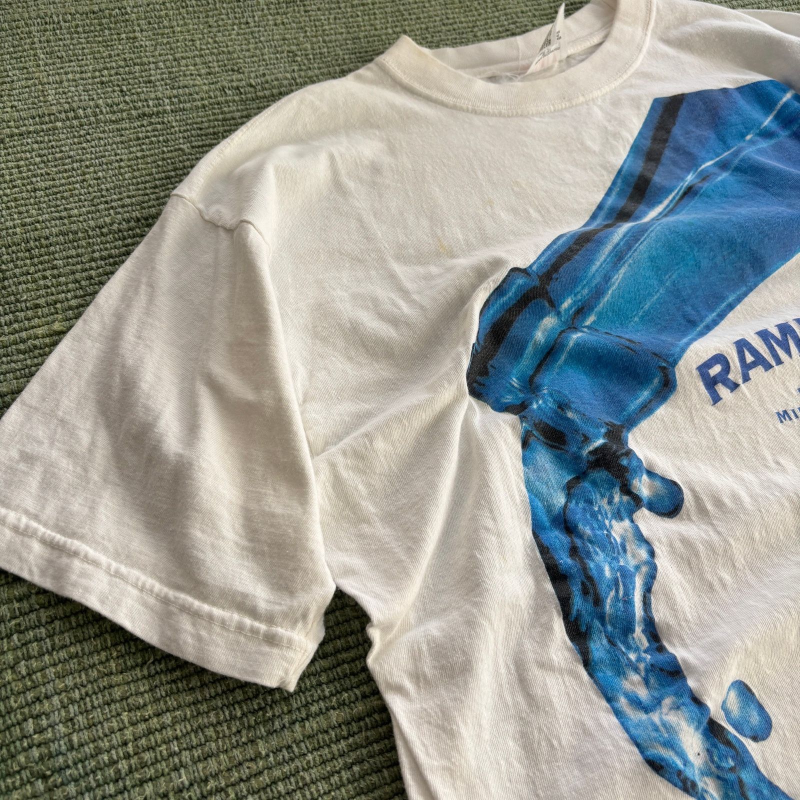 Vintage Vintage Ramlösa Mineral Water Promo Tee 1990s Sz L/XL Size US XL / EU 56 / 4 - 5 Thumbnail