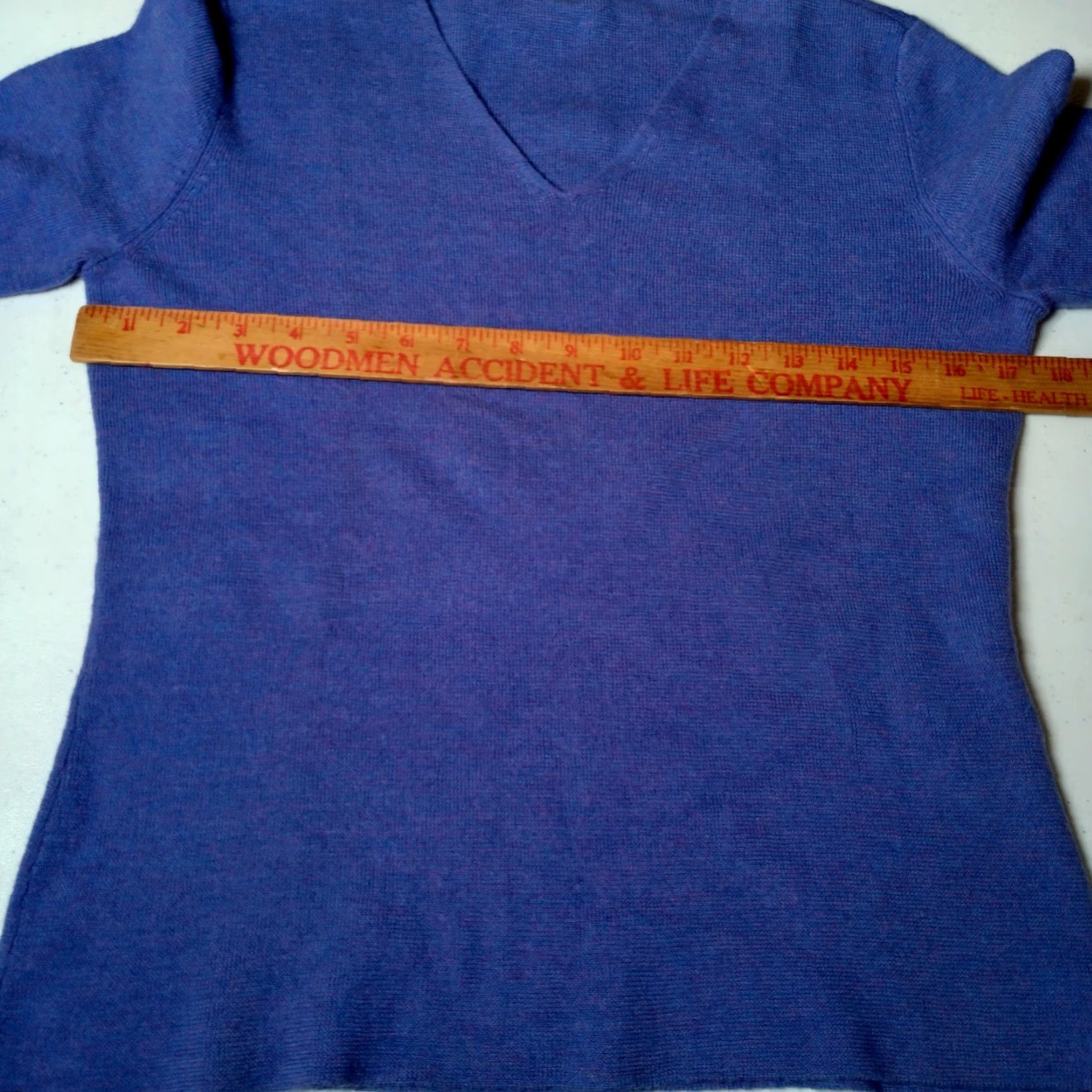 Vintage VINTAGE Casual Corner Sweater Women Large Italian Merino Wool Knit V-Neck Pullover Winter Fall Spring Size L / US 10 / IT 46 - 3 Thumbnail