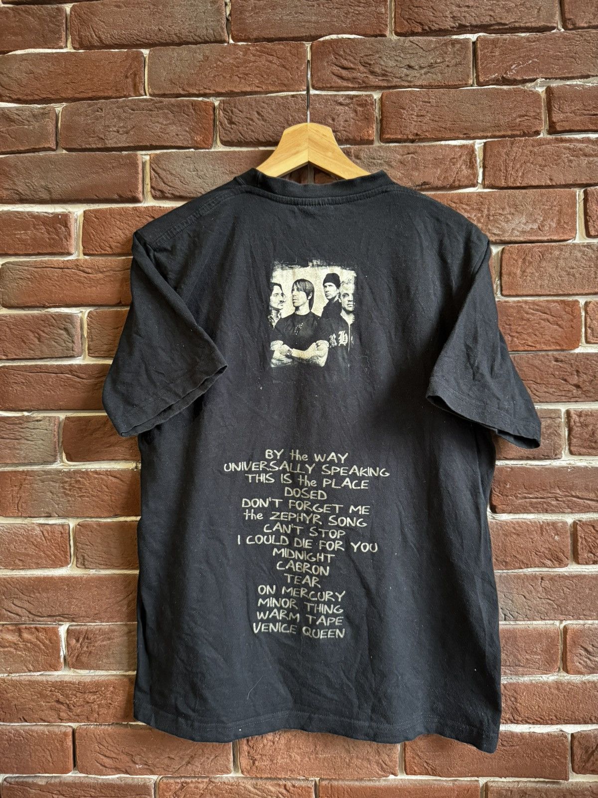 Band Tees Rare Vintage 00s Red Hot Chili Peppers RHCP T Shirt Rock Y2K Size US S / EU 44-46 / 1 - 2 Thumbnail