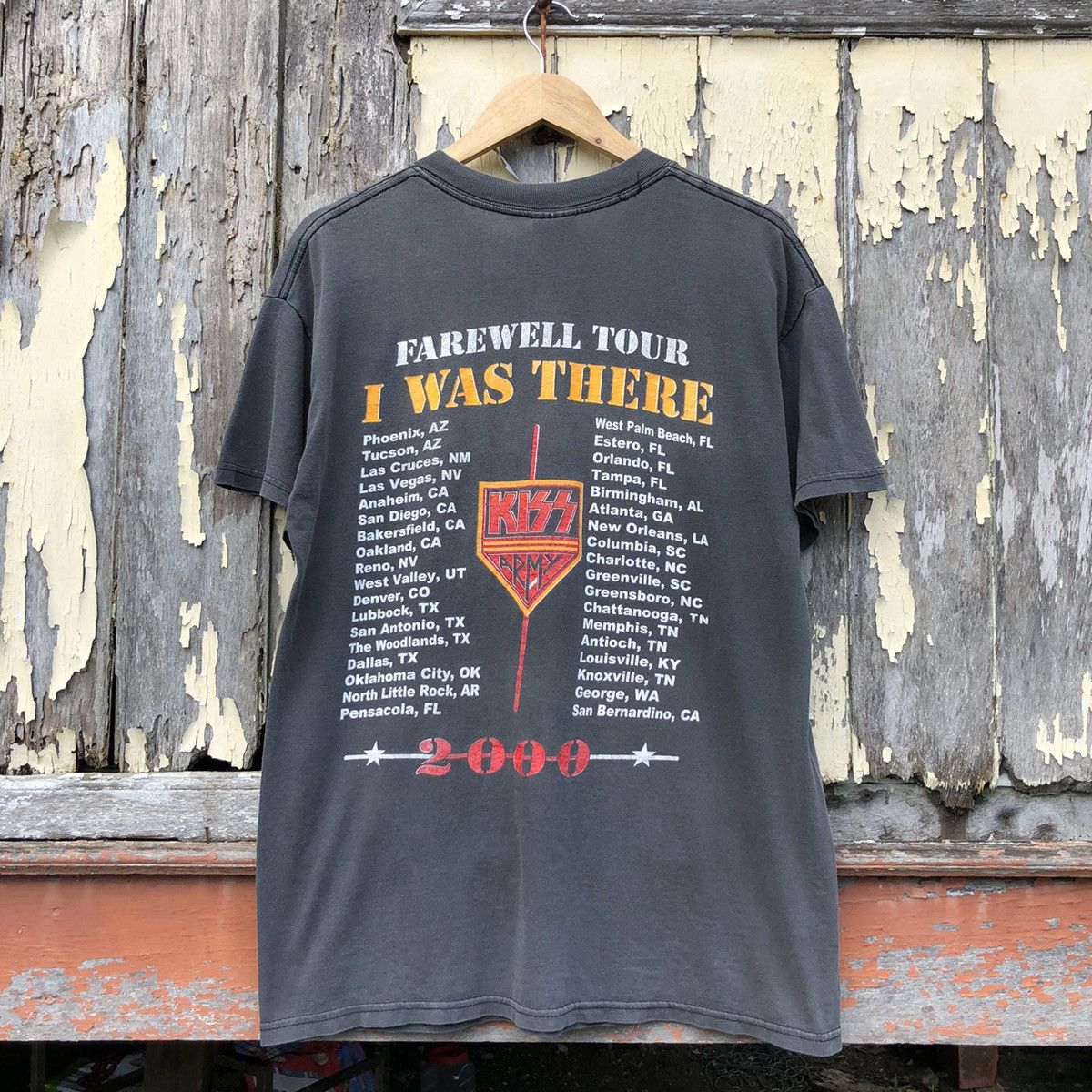 Band Tees Vintage y2k Faded KISS Farewell Tour I Was There Tshirt Size US L / EU 52-54 / 3 - 12 Thumbnail