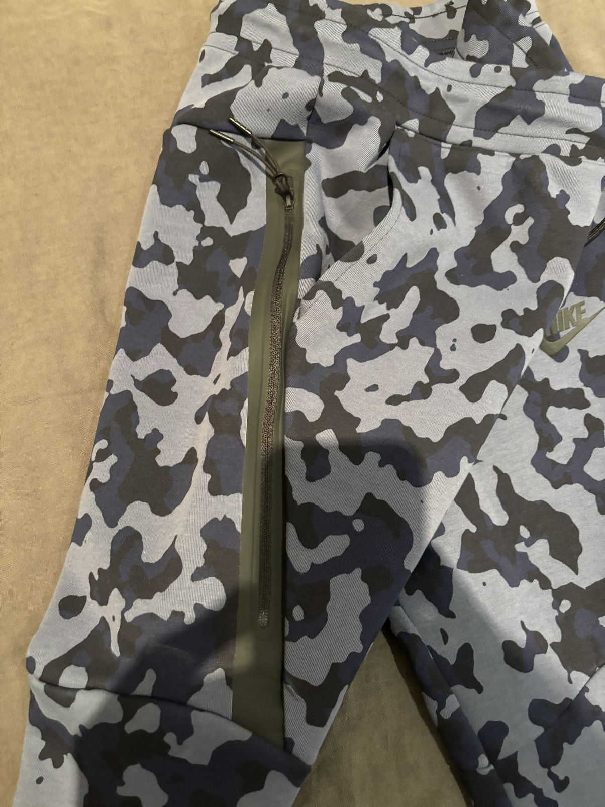 Nike Nike blue camo tech fleece hoodie + pants + shorts Size US S / EU 44-46 / 1 - 15 Thumbnail