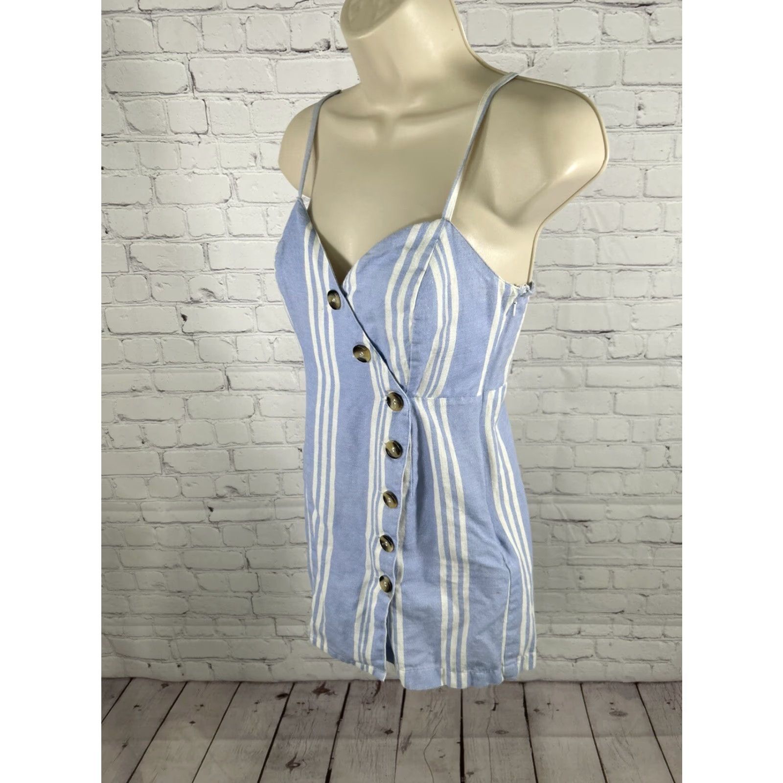 Vintage Japna Romper Linen Blend Striped Button Front Blue White Sleeveless V Neck XS Size 26" / US 2 / IT 38 - 3 Thumbnail