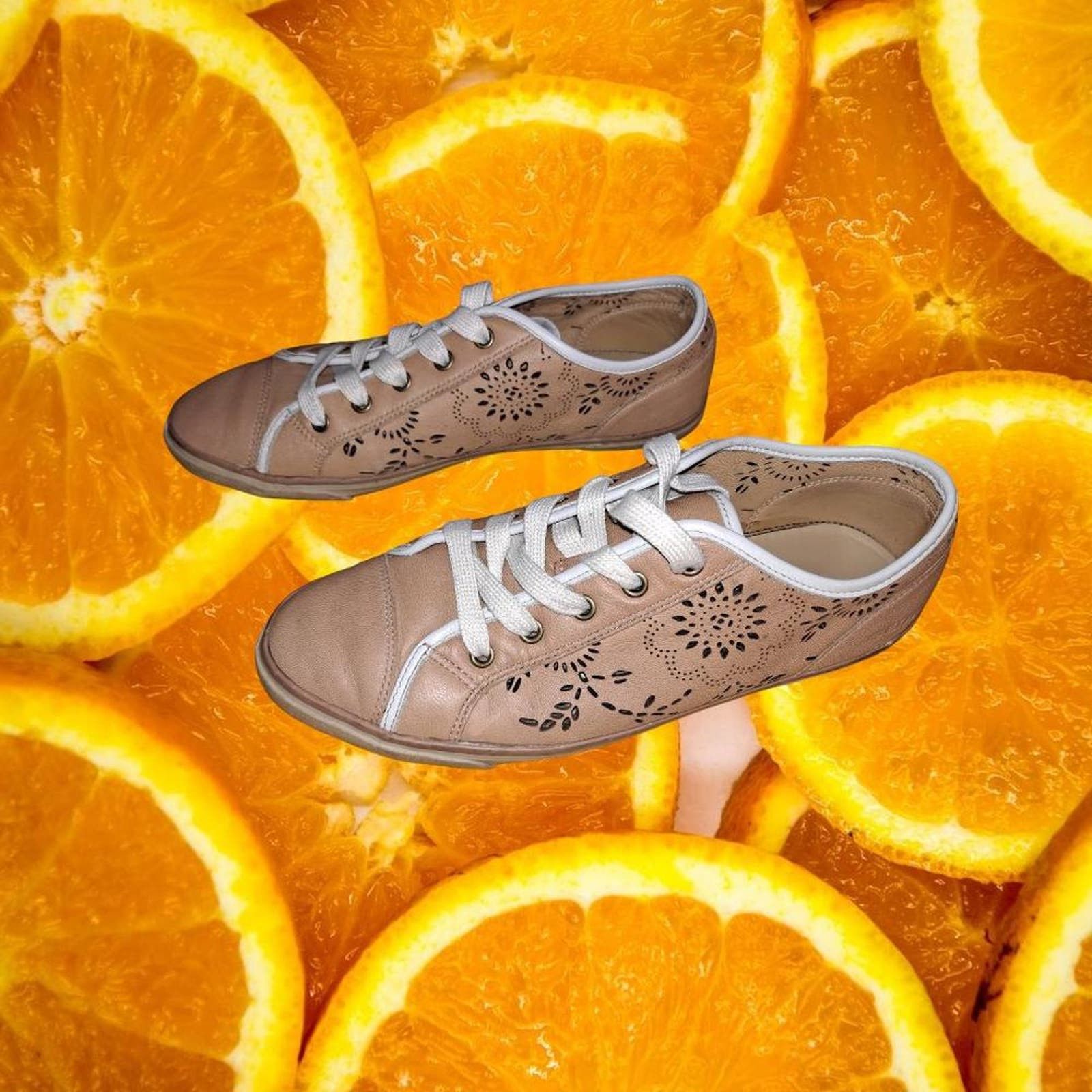 Geox Geox‎ Respira Tan Sneakers with Floral Cutouts Size 8 Size US 8 / IT 38 - 3 Thumbnail