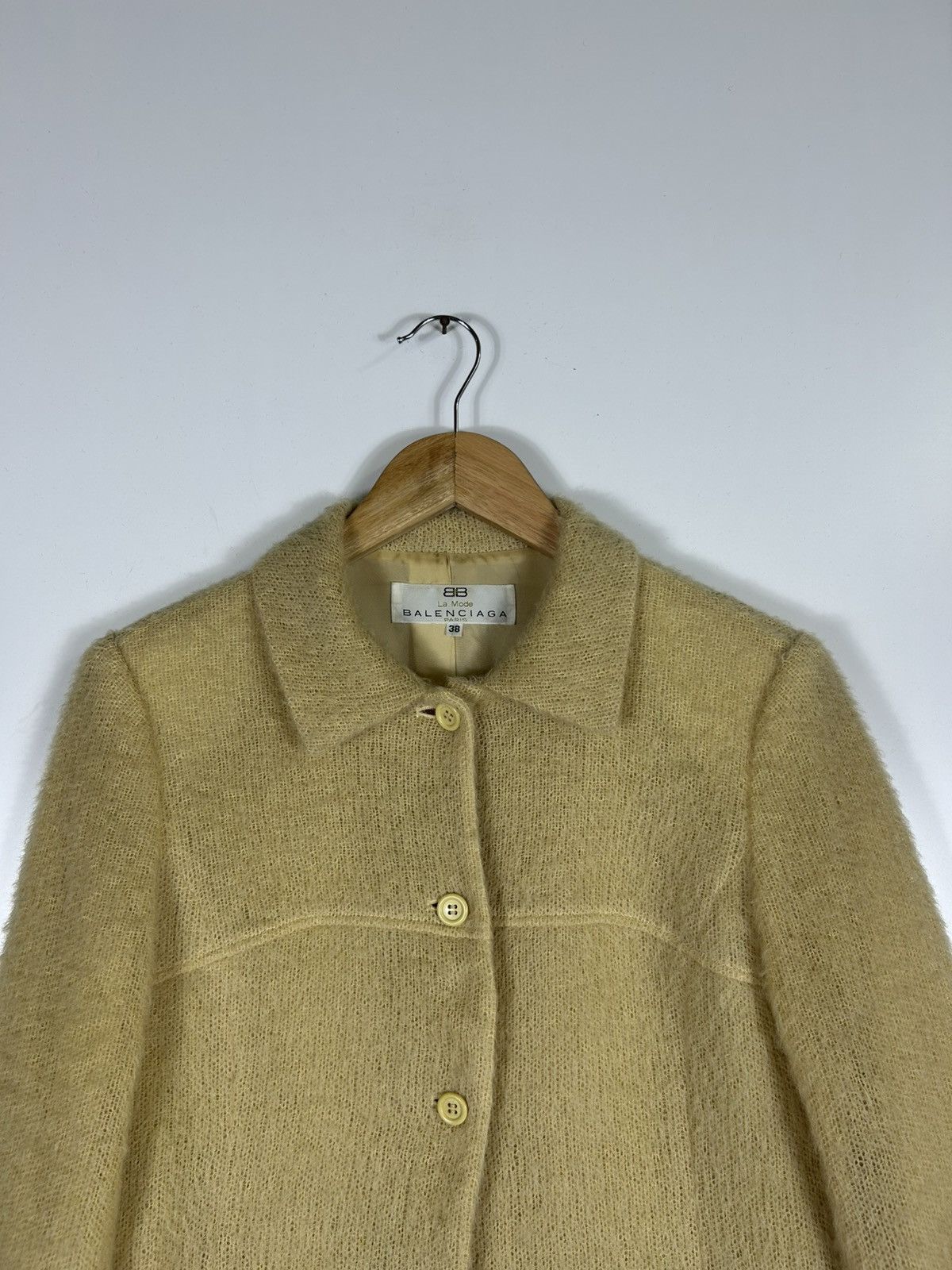 Balenciaga 🔥Vintage Luxury Balenciaga Mohair Button Cropped Jacket Size XS / US 0-2 / IT 36-38 - 4 Thumbnail