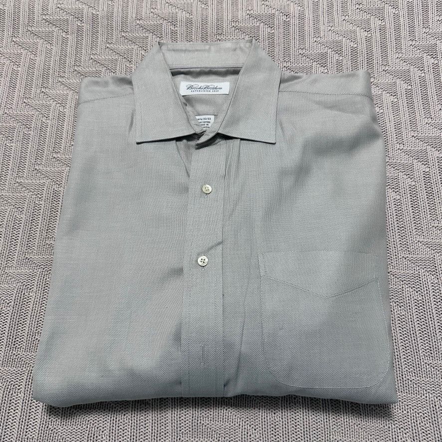 Brooks Brothers Brooks Brothers silver gray button down size 16.5 Size US L / EU 52-54 / 3 - 1 Thumbnail