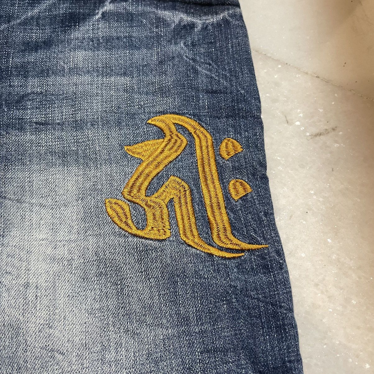 Japanese Brand × Kamakura KARAKURI TAMASHI Sukajan Embroidery Dragon Pants Jorts Size US 34 / EU 50 - 6 Thumbnail