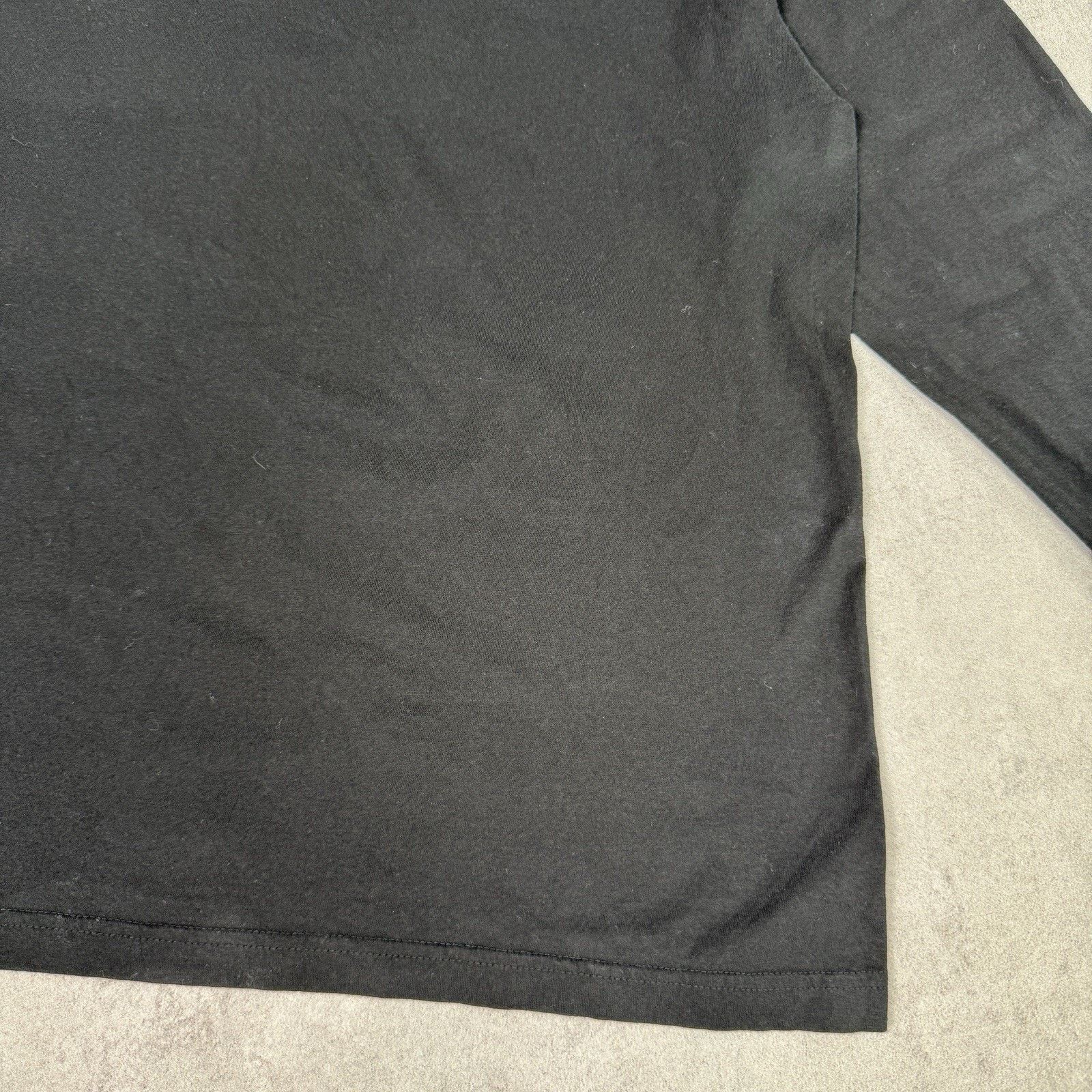 Vintage Massive Attack Band Long Sleeve Band Tvshirt Size S Black Size US S / EU 44-46 / 1 - 23 Thumbnail