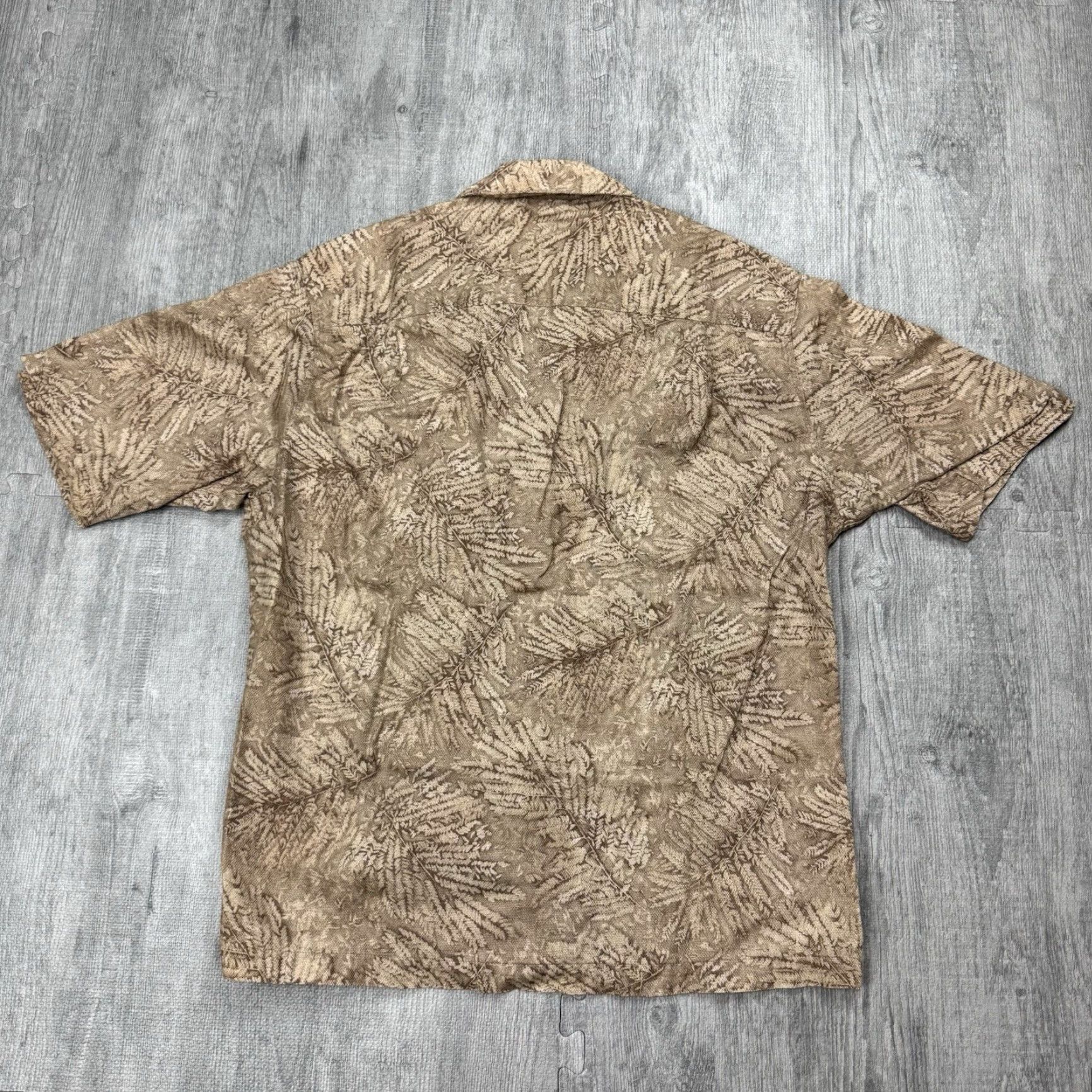 Vintage VINTAGE Woolrich Hawaiian Shirt Men Large Floral Fern Print Collared Short Sleeve Cotton Plaid Tropical Summer Size US L / EU 52-54 / 3 - 5 Thumbnail