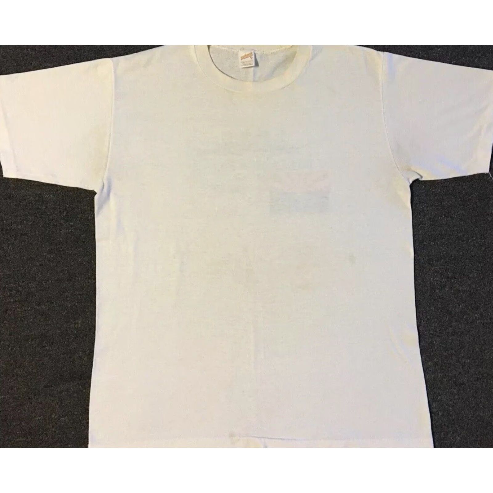 Vintage VINTAGE IPSC Faded Distress 80s Shooting Championship Shirt M White Graphic Tee Men Gun Army Biker Grunge Single Stitch USA USA Shirt Mens Size US M / EU 48-50 / 2 - 2 Thumbnail