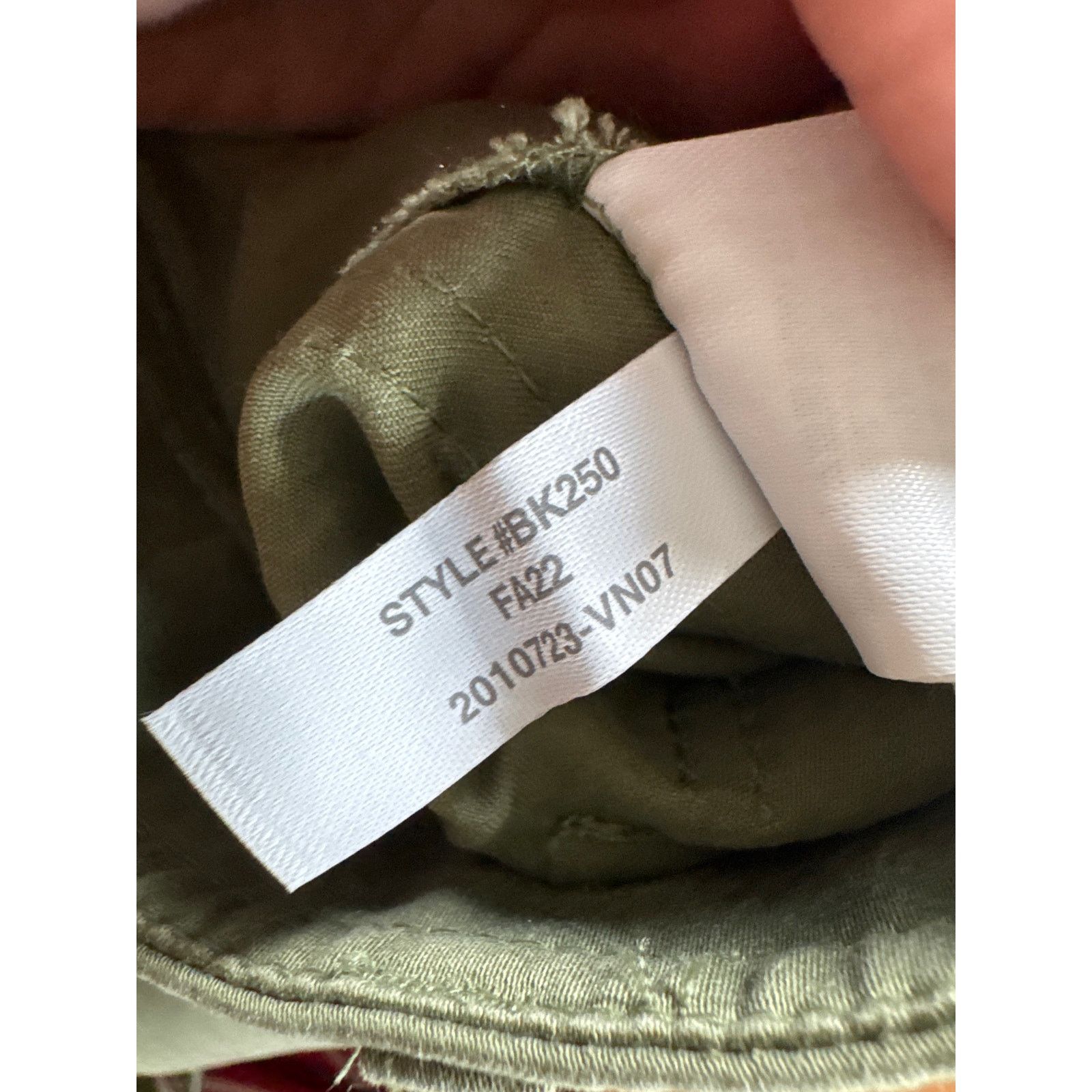 J.Crew J.CREW Drapey viscos blend twill pant Surplus Green Size 28" / US 6 / IT 42 - 9 Thumbnail