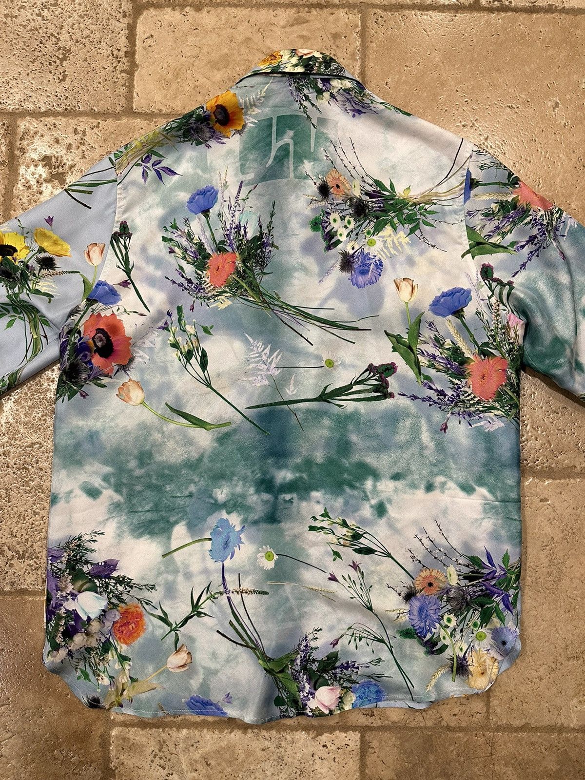 Louis Vuitton Louis Vuitton Virgil Abloh SS20 Floral Silk Button Up Shirt Size US M / EU 48-50 / 2 - 12 Thumbnail