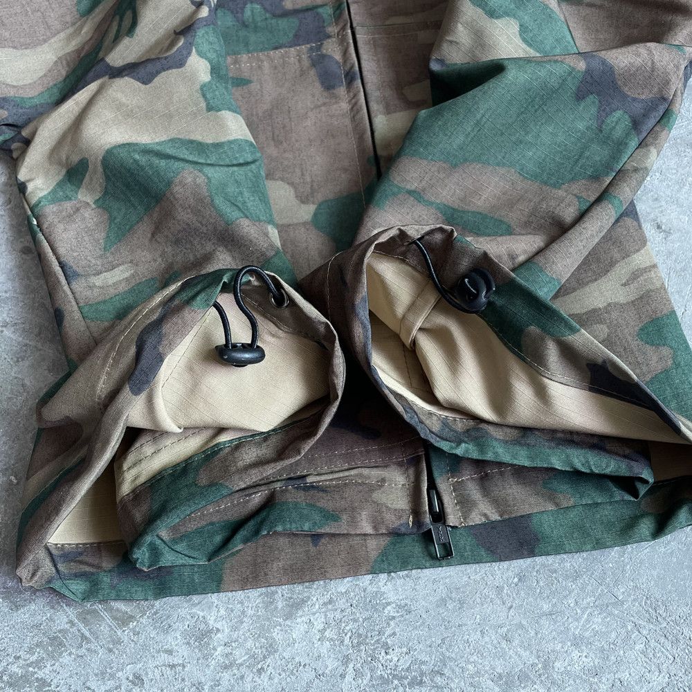 Japanese Brand Old camouflage Military Zipper Hooded Size US L / EU 52-54 / 3 - 9 Thumbnail