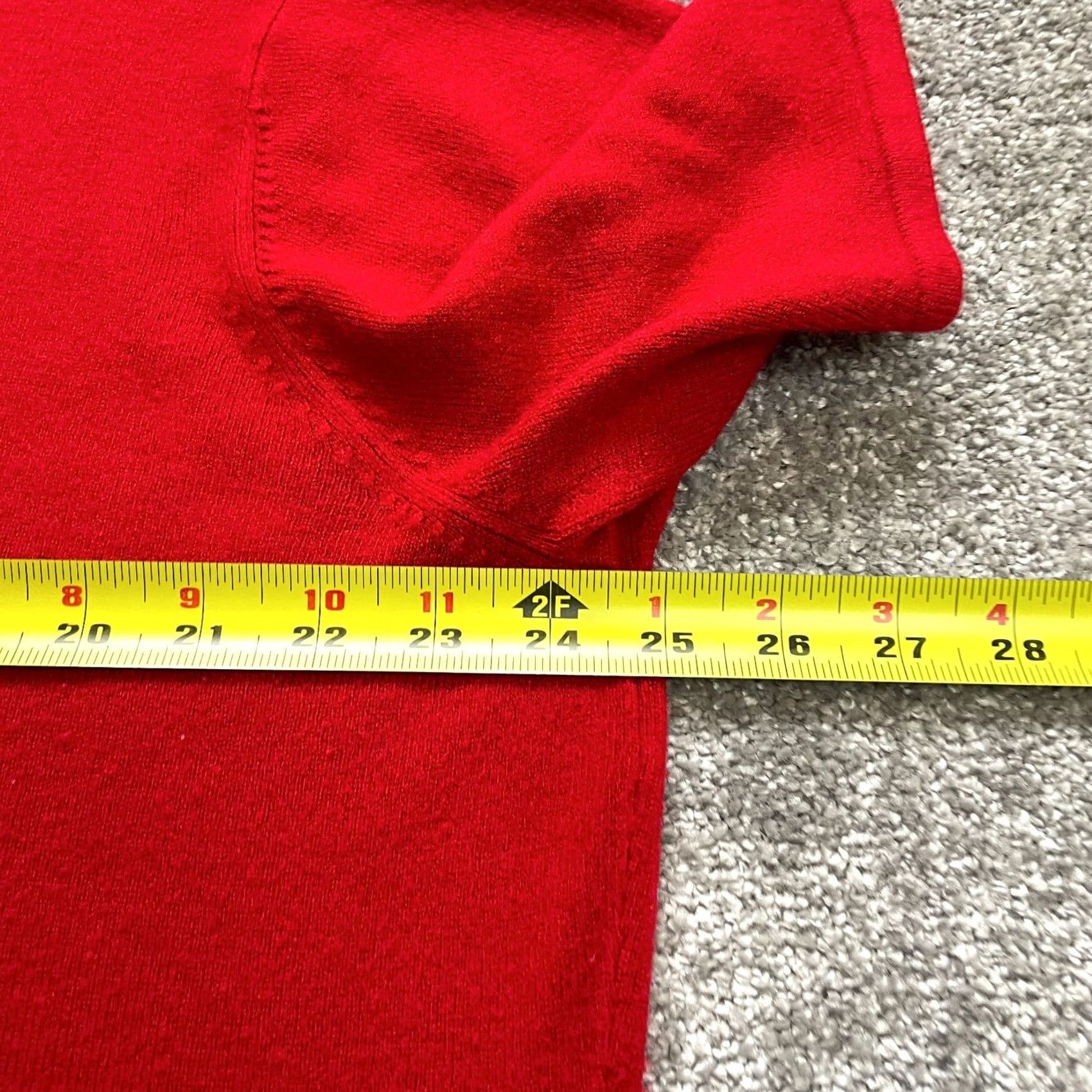 Vintage VINTAGE Sag Harbor Sweater Womens 2X Red Short Sleeve Navy? No—Red Short Sleeve Pullover Beaded Crew Neck Sag Harbor Womens 2X Sweater Size XXL / US 16-18 / IT 52-54 - 4 Thumbnail