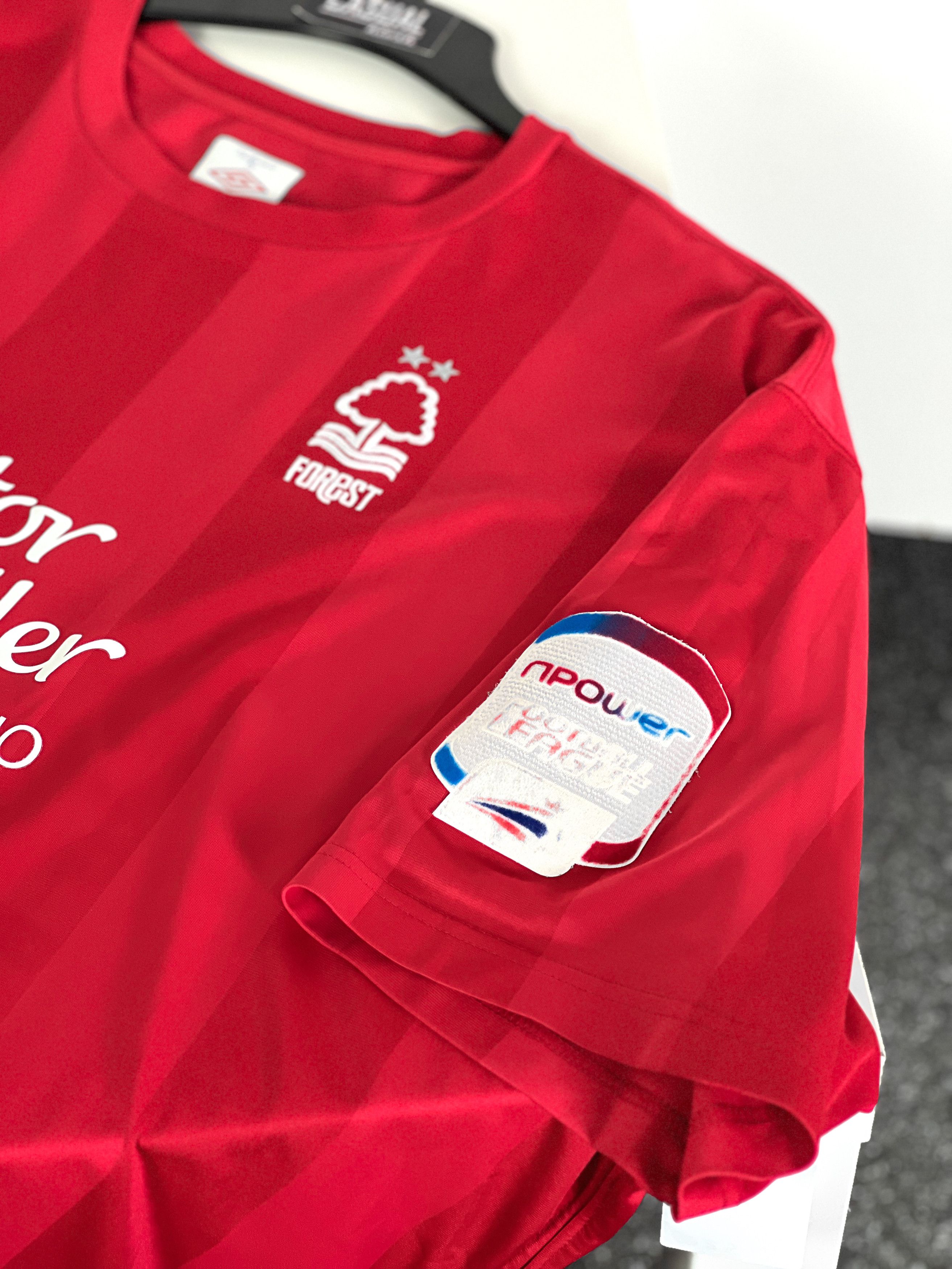 Umbro Umbro x Nottingham Forest F.C. Custom Name T-Shirt (2011–12) Size US XXL / EU 58 / 5 - 3 Thumbnail