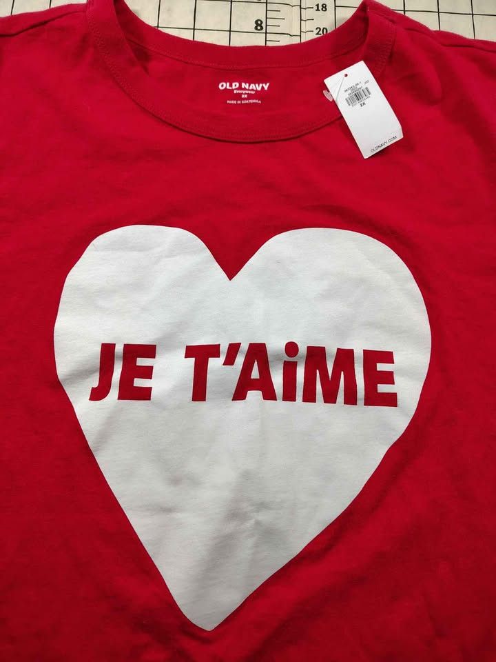Old Navy New Women's Old Navy Red Je T'aime Heart T-Shirt 2X Size ONE SIZE - 3 Thumbnail