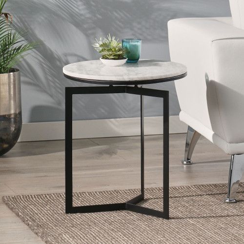 Designer × Homemade Round Accent Side Table Size US L / EU 52-54 / 3 - 6 Thumbnail