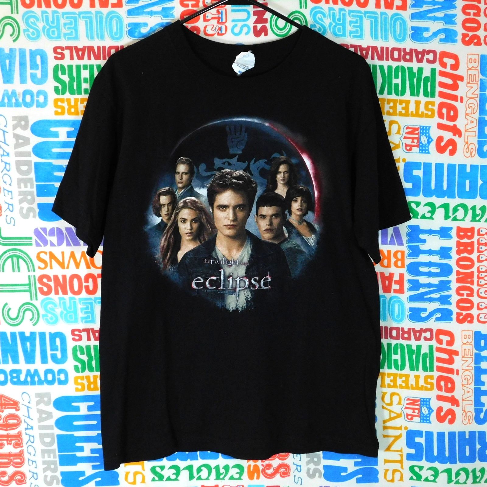Anvil The Twilight Saga Eclipse Movie Graphic T Shirt Size M Black Size US M / EU 48-50 / 2 - 1 Thumbnail