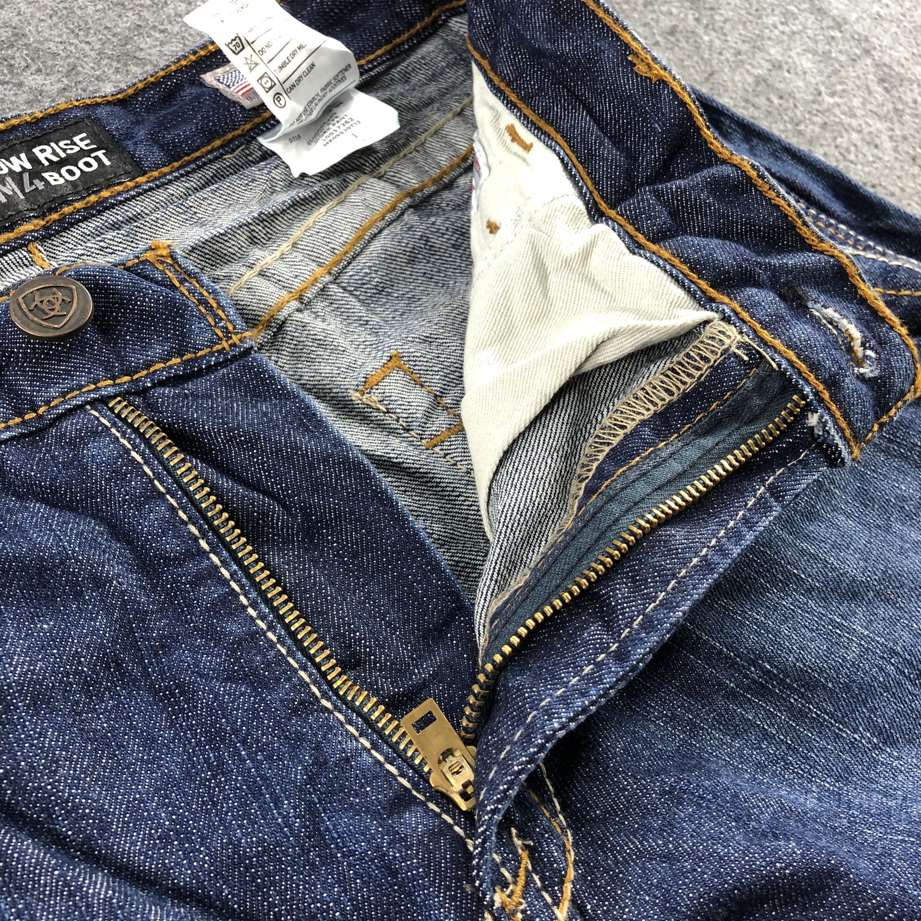 Ariat Vintage Blue Wash M4 Ariat Jeans-J2329 Size US 33 - 9 Thumbnail