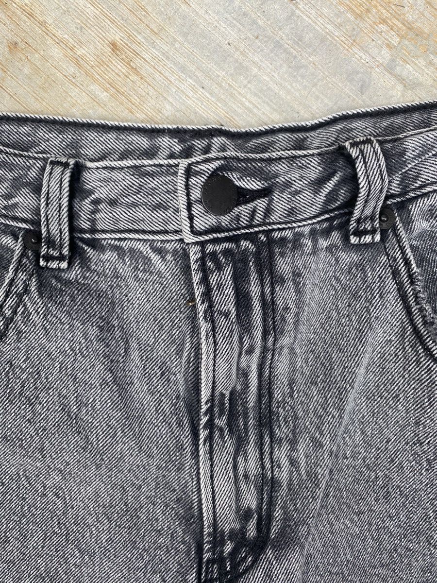 GU × Japanese Brand Japanese Brand GU Acid Wash Black Distressed Denim Size 27" / US 4 / IT 40 - 3 Thumbnail