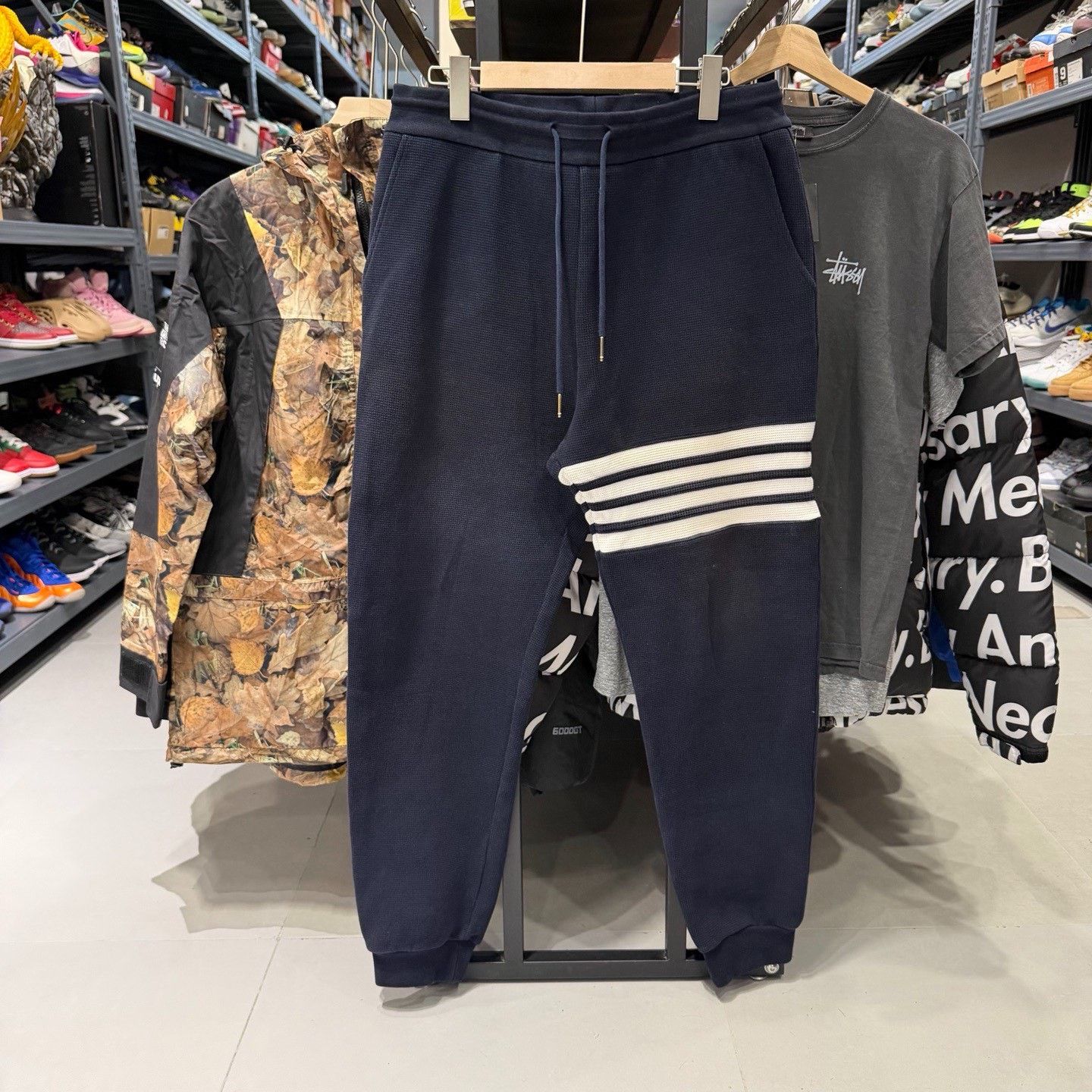 Thom Browne Thom Browne Classic Stripe Waffle Pants Size US 26 / EU 42 - 1 Thumbnail
