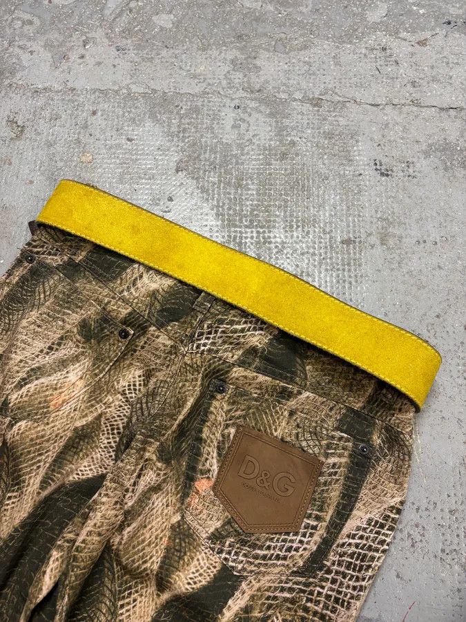 Roberto Cavalli × Vintage 2000s Roberto Cavalli Yellow Suede Leather Embellished Buckle Belt Size ONE SIZE - 2 Thumbnail