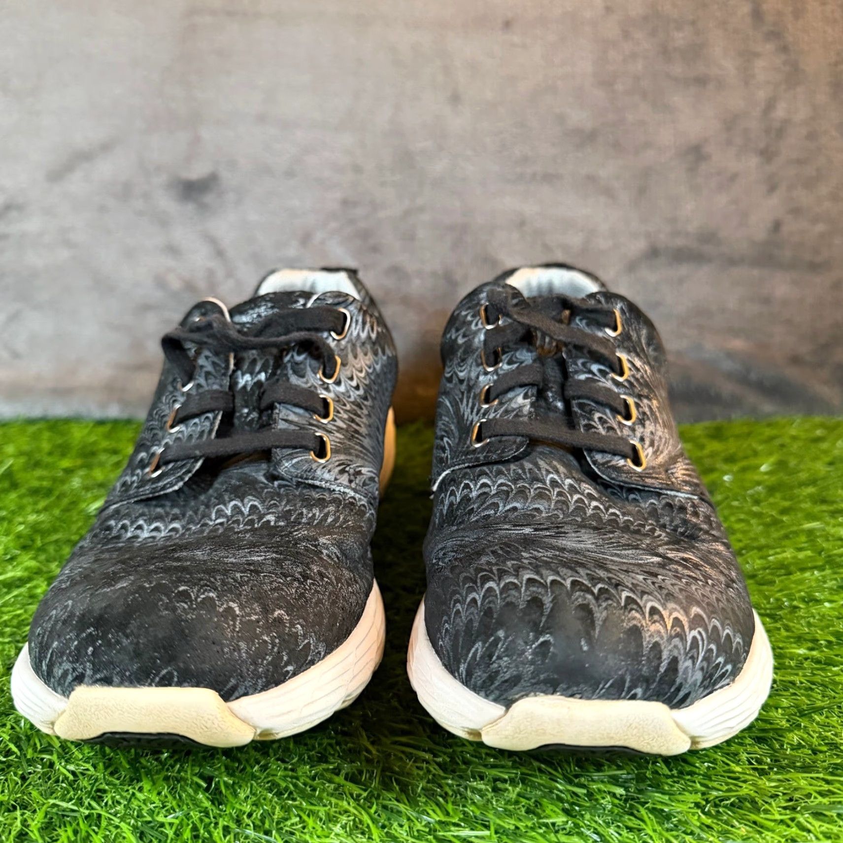 Vintage Nurse Mates Velocity Black Swirl Leather Walking Sneakers Womens 10M VCJK16 Size US 10 / IT 40 - 3 Thumbnail