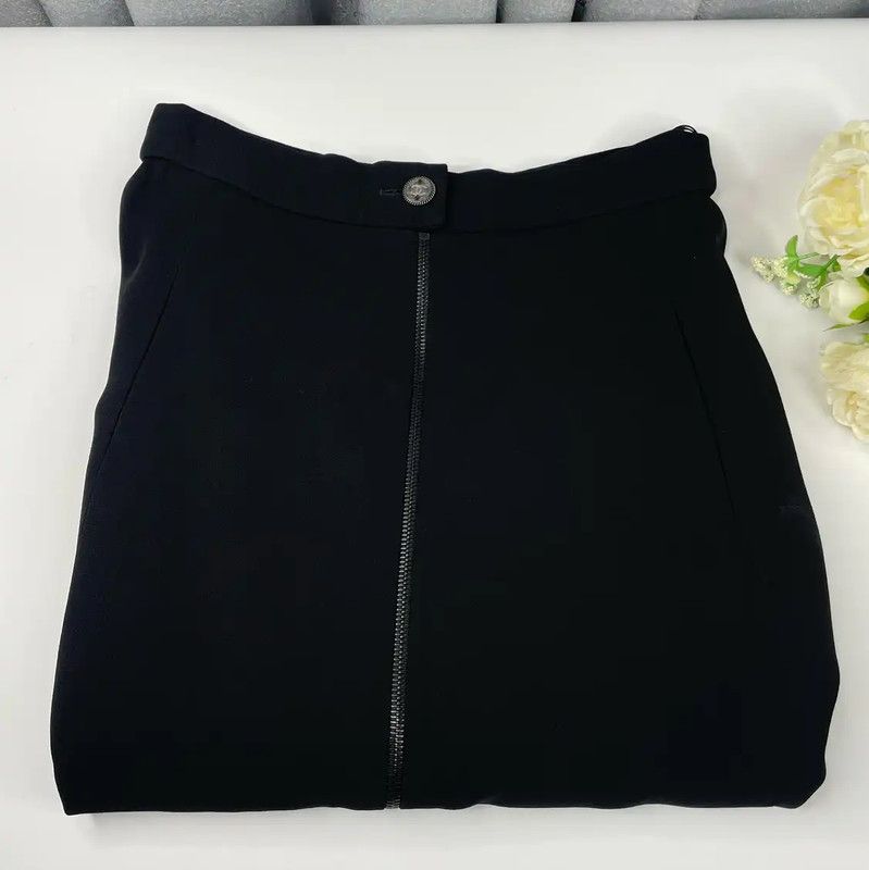 Chanel Chanel Black Cotton Women's Skirt 0089 Size 23" - 1 Thumbnail
