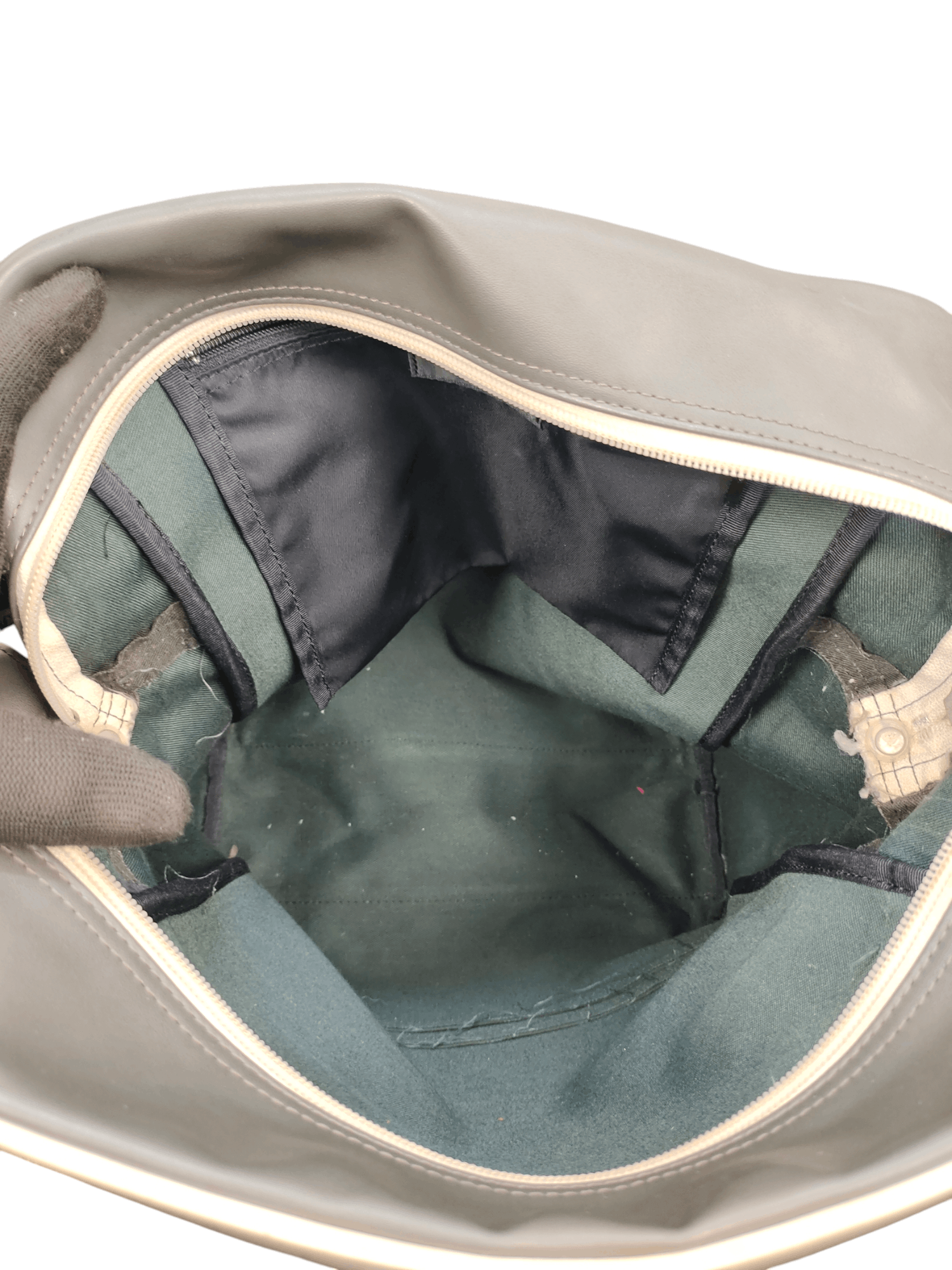 Yohji Yamamoto Vintage Ined Homme Yohji Yamamoto Crossbody Sling Bag Size ONE SIZE - 17 Thumbnail