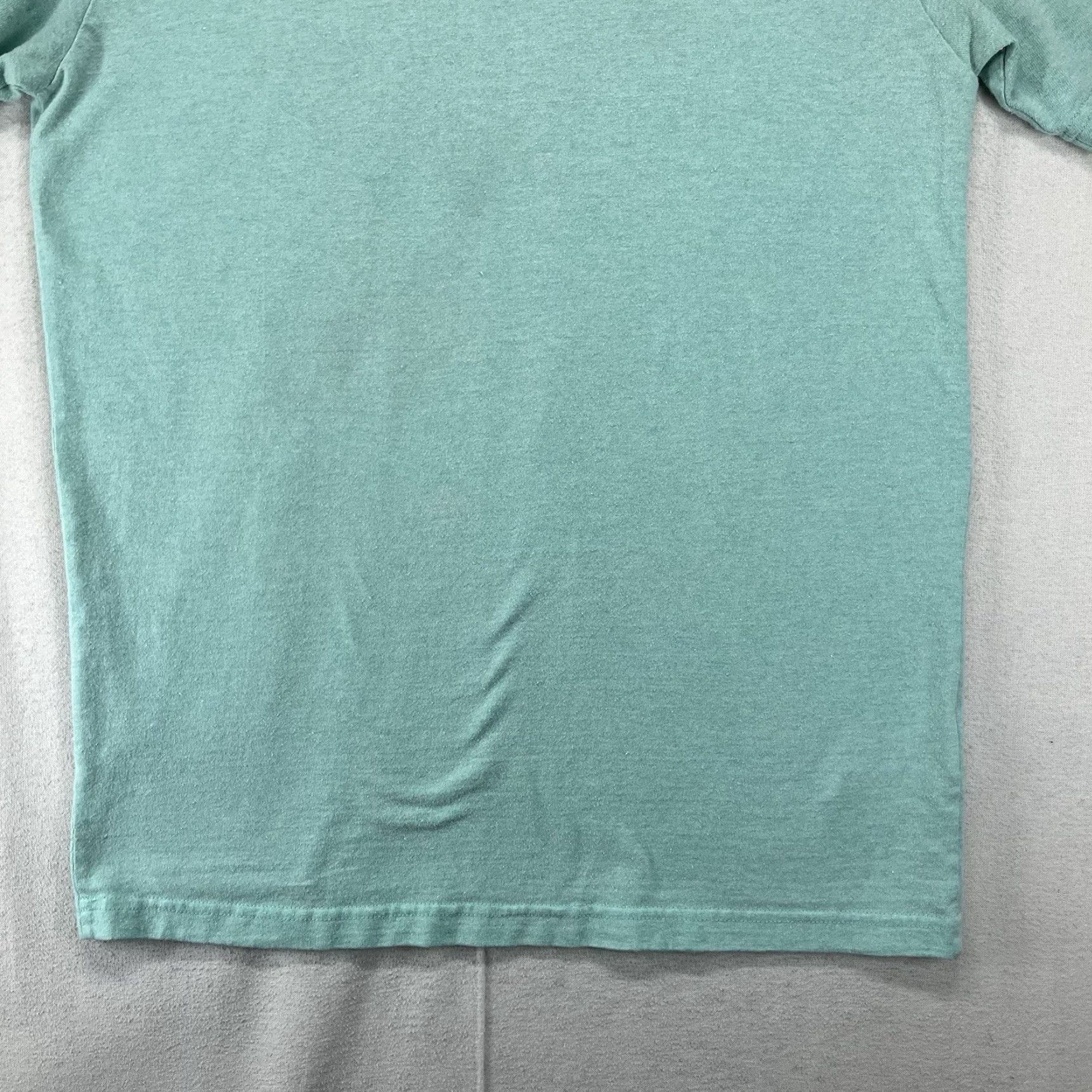 Patagonia Patagonia T-Shirt Shirt Men Small Short Sleeve Icy Blue Mountain Graphic Responsibili-Tee Crew Neck Size US S / EU 44-46 / 1 - 7 Thumbnail