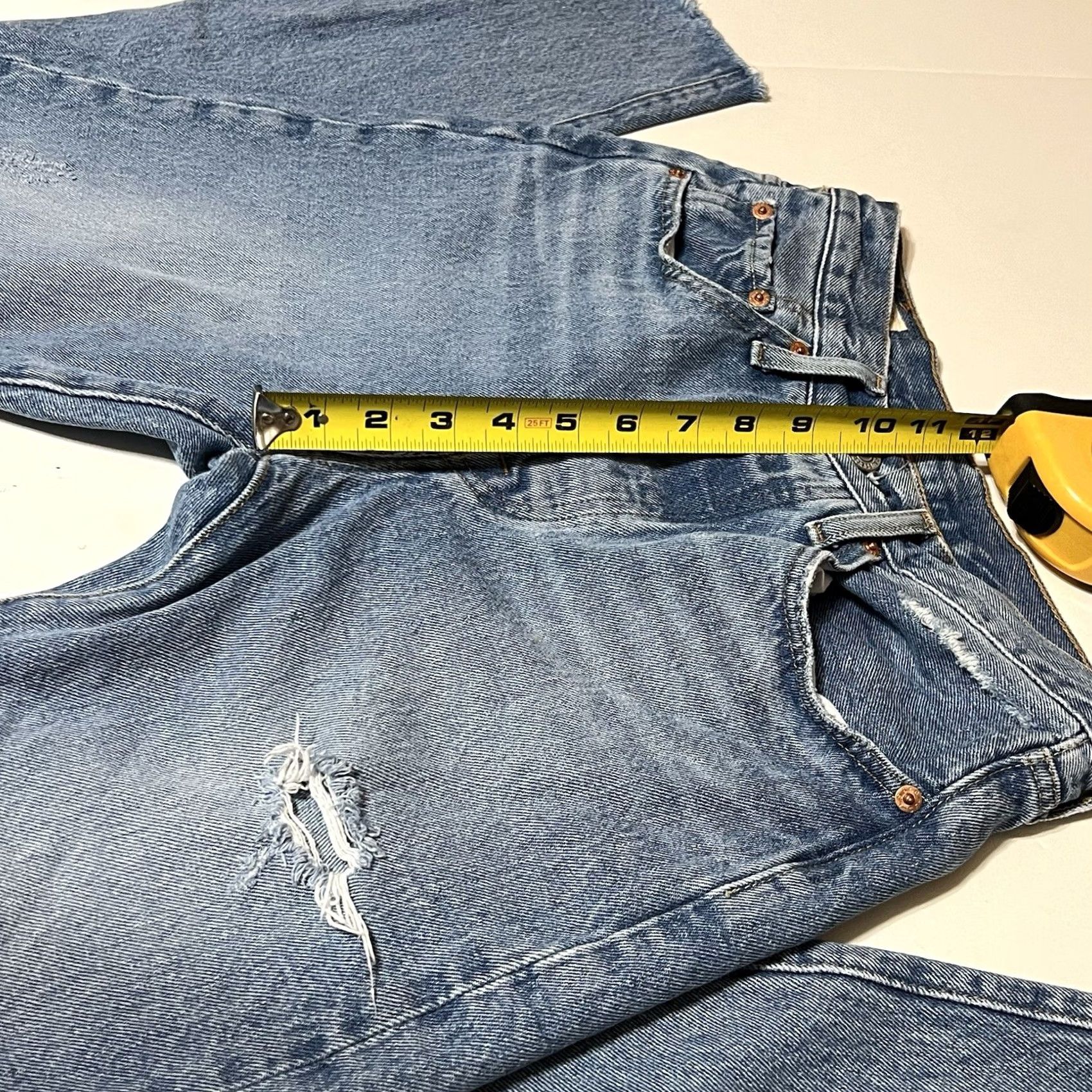 Levi's Levi's 501 Jeans Women Slim 26x26 Button Fly Distressed Cut Off 5-Pocket Denim Blue Size 26" / US 2 / IT 38 - 4 Thumbnail